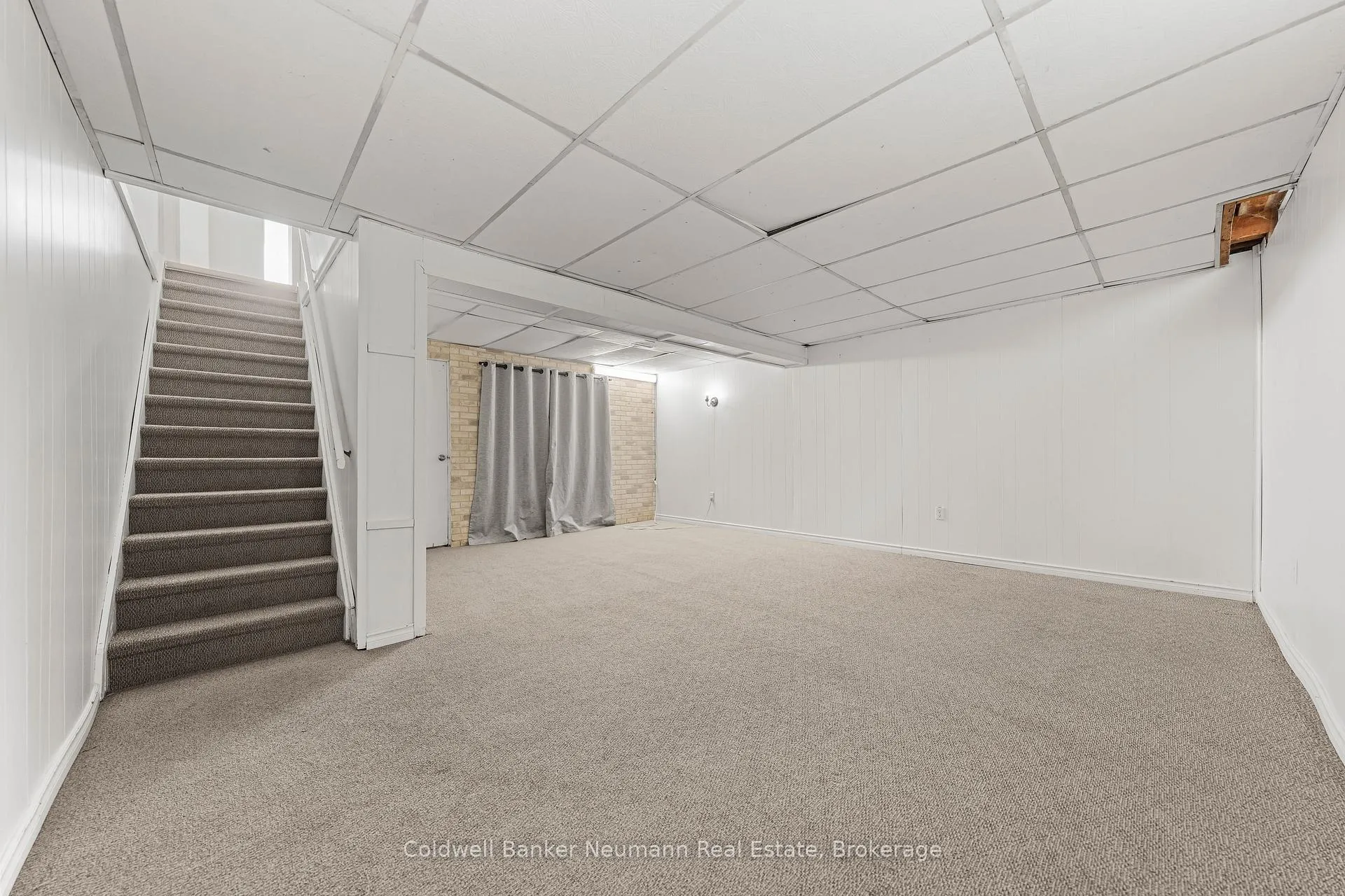 Photo 31 of Unit 19, 539 Willow Road, Guelph, Willow West/Sugarbush/West Acres — HOMEH