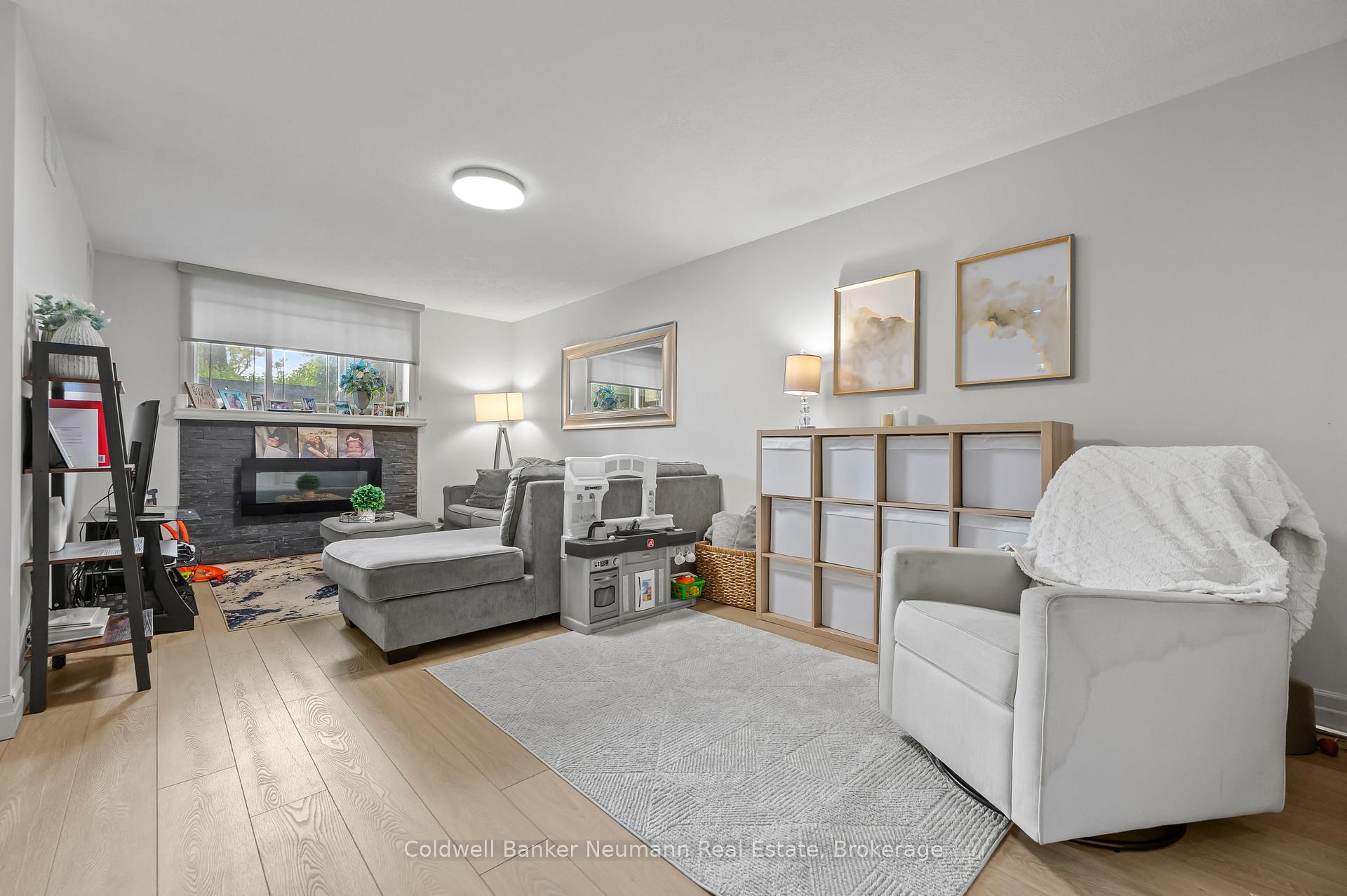 Photo 13 of Unit 101, 1522 King Street E, Kitchener — HOMEH
