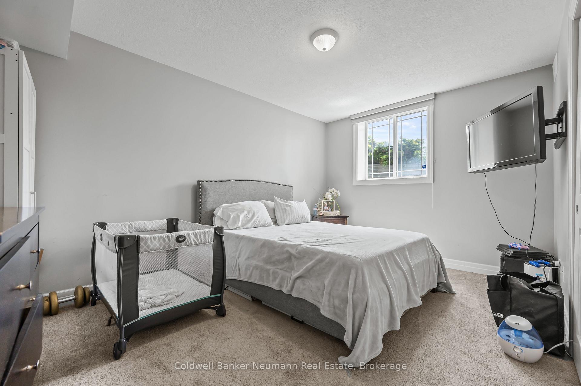 Photo 19 of Unit 101, 1522 King Street E, Kitchener — HOMEH