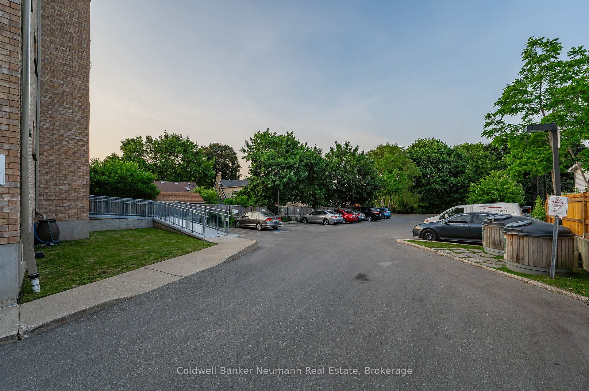 Photo 27 of Unit 101, 1522 King Street E, Kitchener — HOMEH