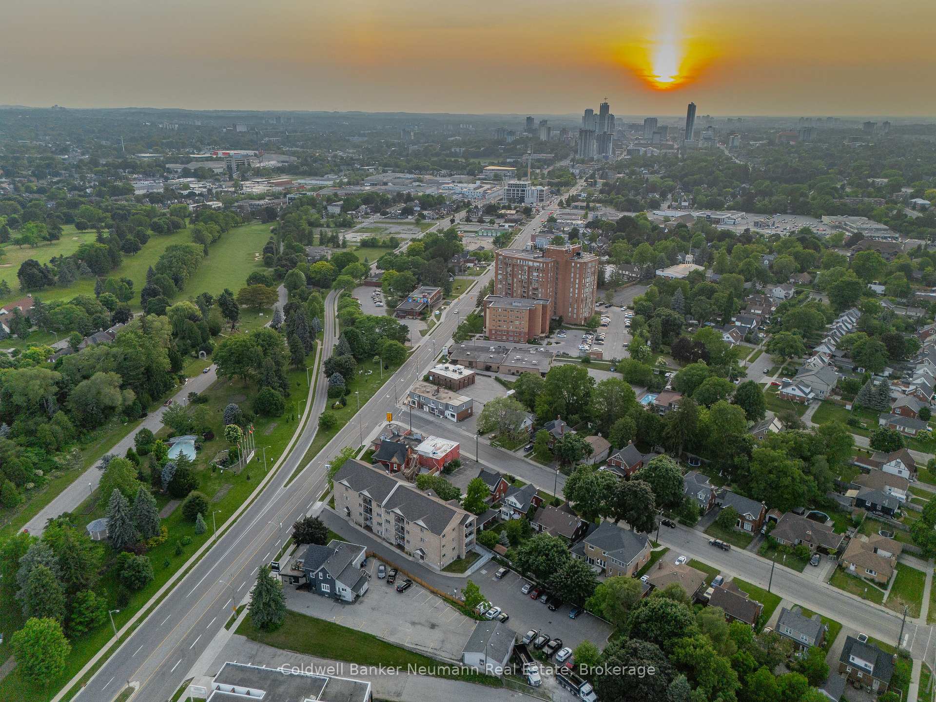 Photo 35 of Unit 101, 1522 King Street E, Kitchener — HOMEH