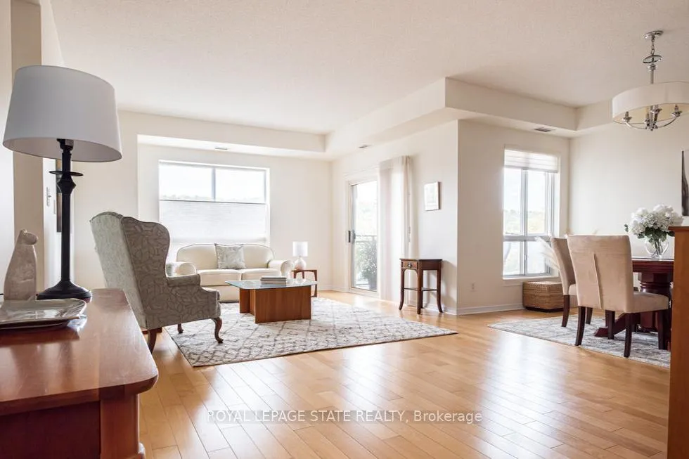 Photo 3 of Unit 401, 4000 Creekside Drive, Hamilton, Dundas — HOMEH