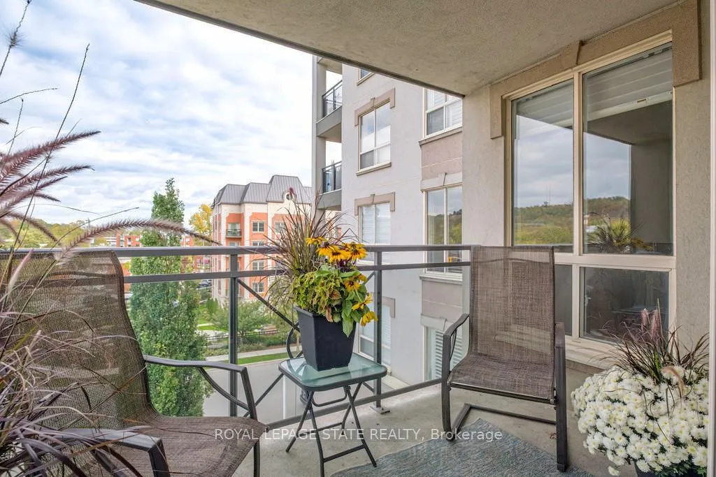 Photo 27 of Unit 401, 4000 Creekside Drive, Hamilton, Dundas — HOMEH
