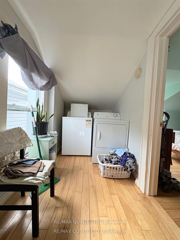 Photo 25 of 5-7 Boswell Street, Belleville, Belleville Ward — HOMEH