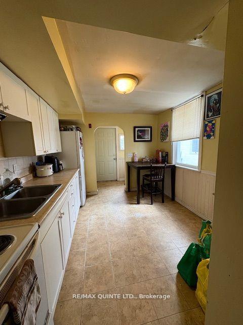 Photo 32 of 5-7 Boswell Street, Belleville, Belleville Ward — HOMEH