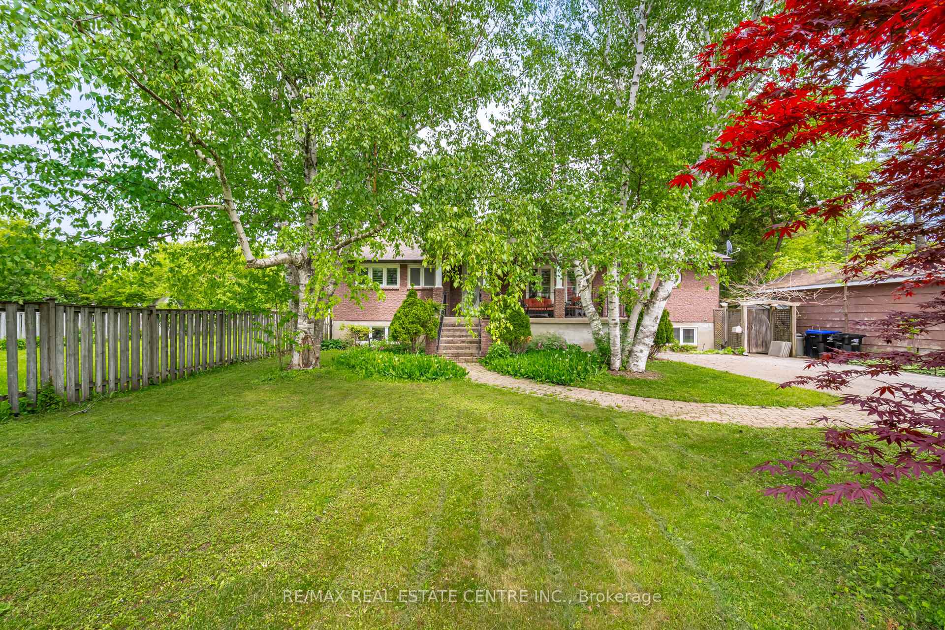 Photo 2 of 141 Elm Street, Collingwood — HOMEH