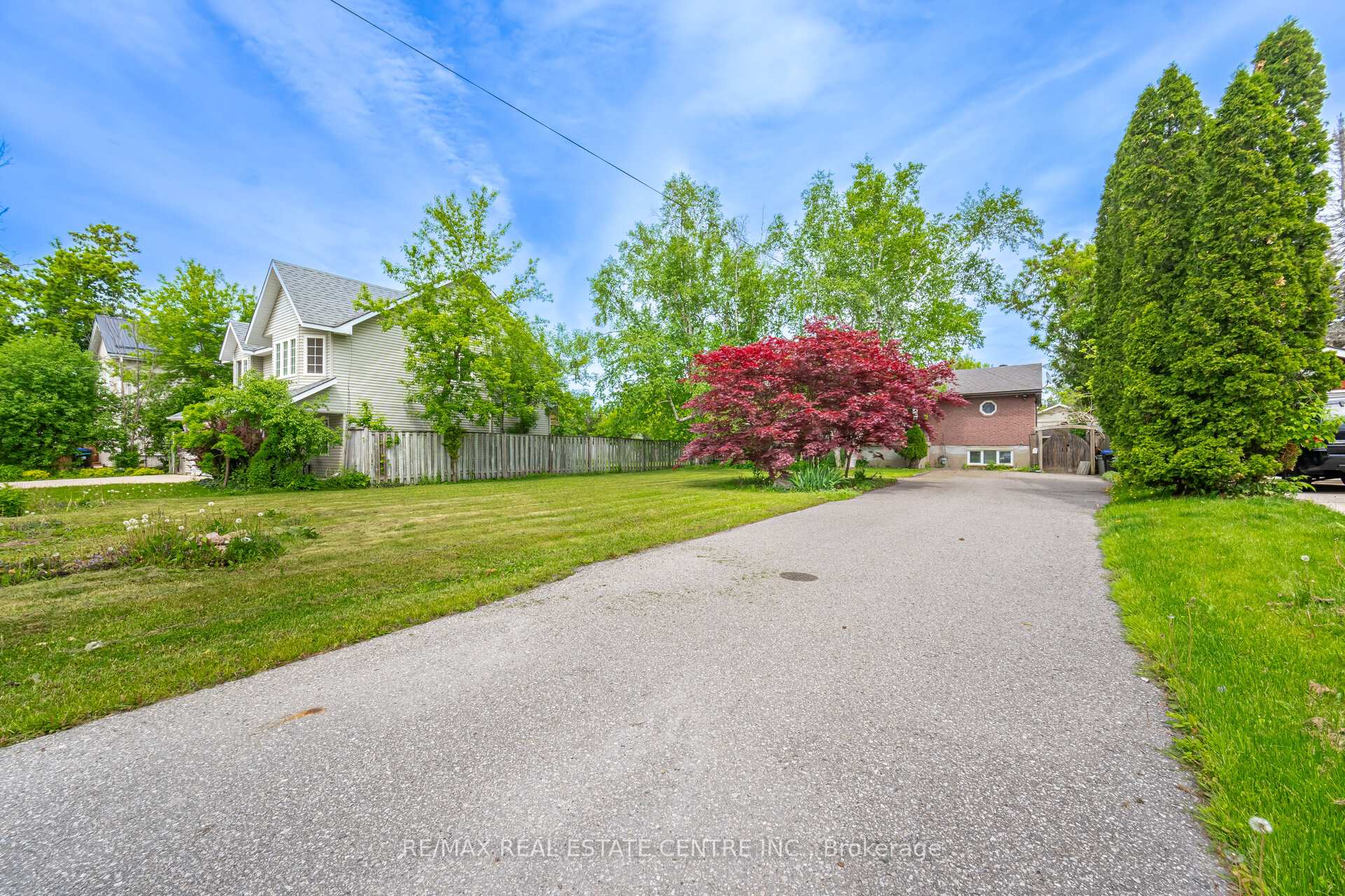Photo 3 of 141 Elm Street, Collingwood — HOMEH