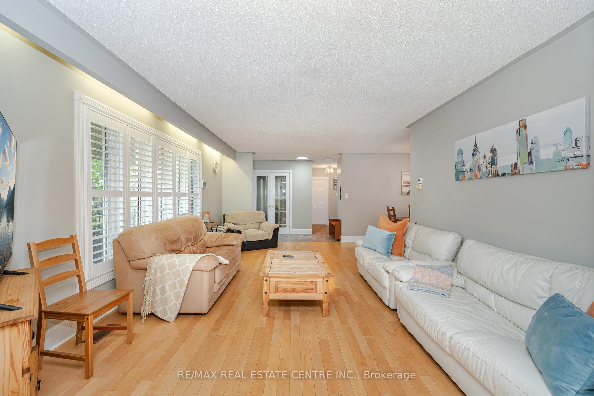 Photo 7 of 141 Elm Street, Collingwood — HOMEH