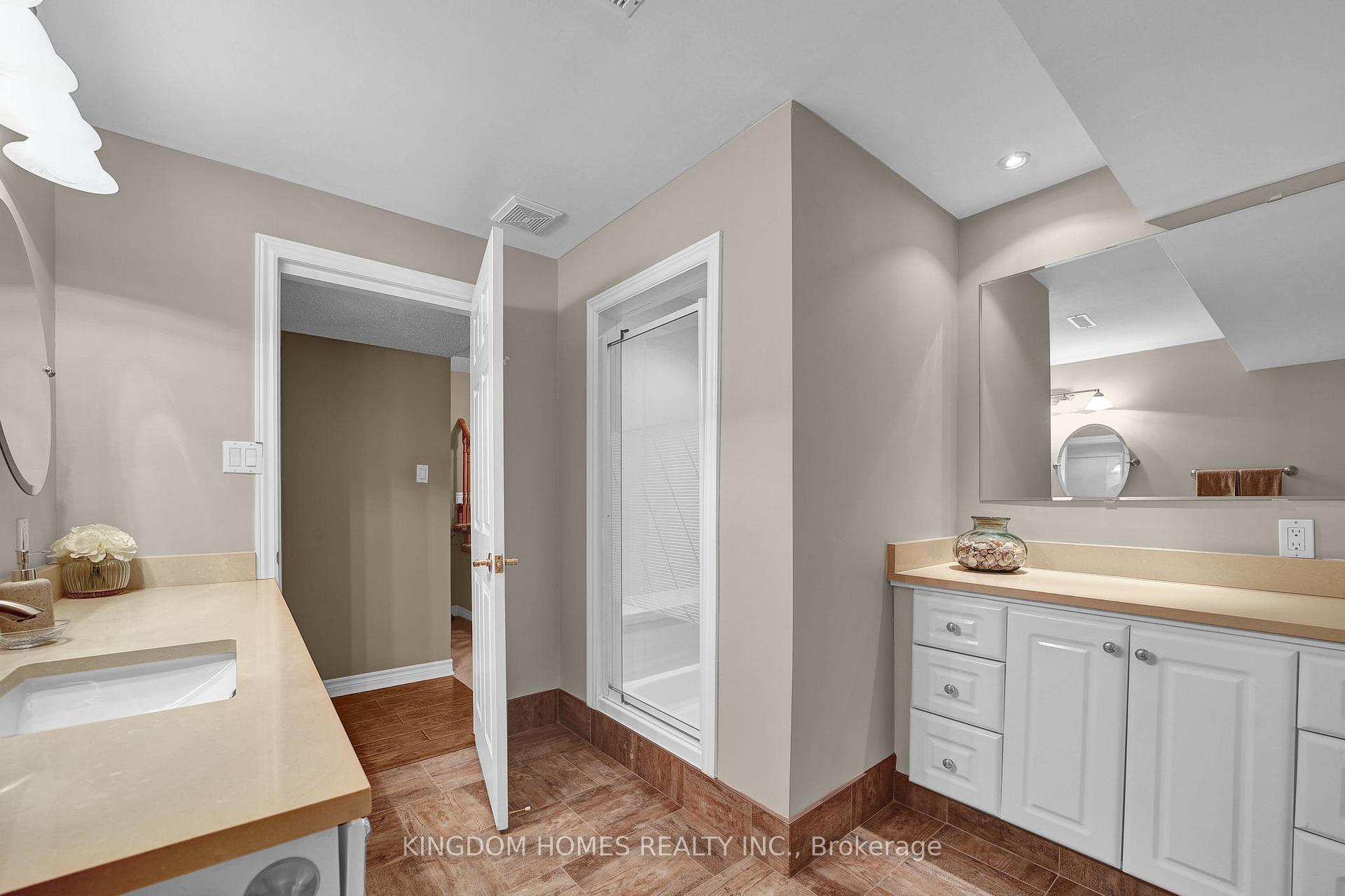 Photo 29 of 39 Via Amici, New Tecumseth, Alliston — HOMEH