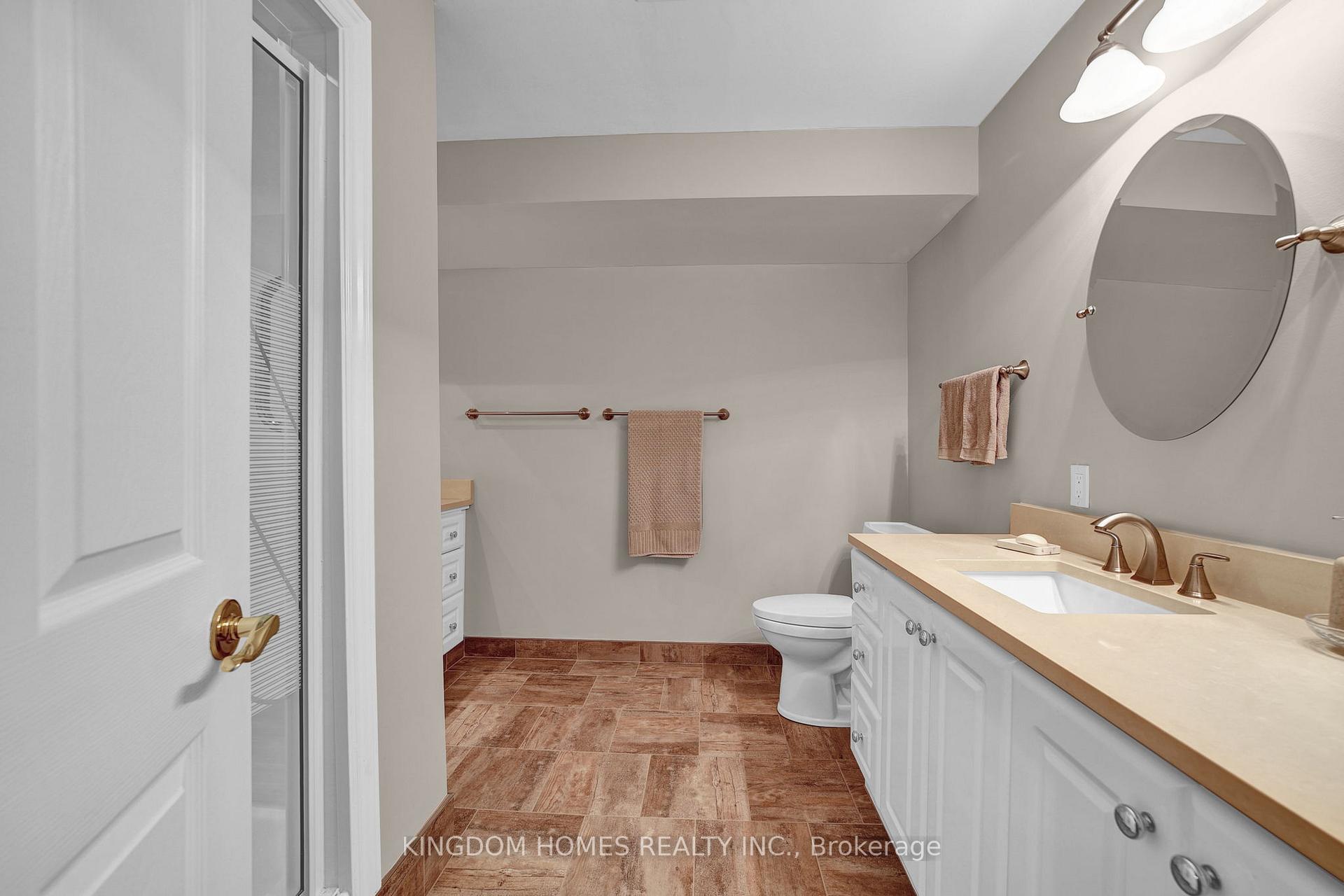 Photo 30 of 39 Via Amici, New Tecumseth, Alliston — HOMEH