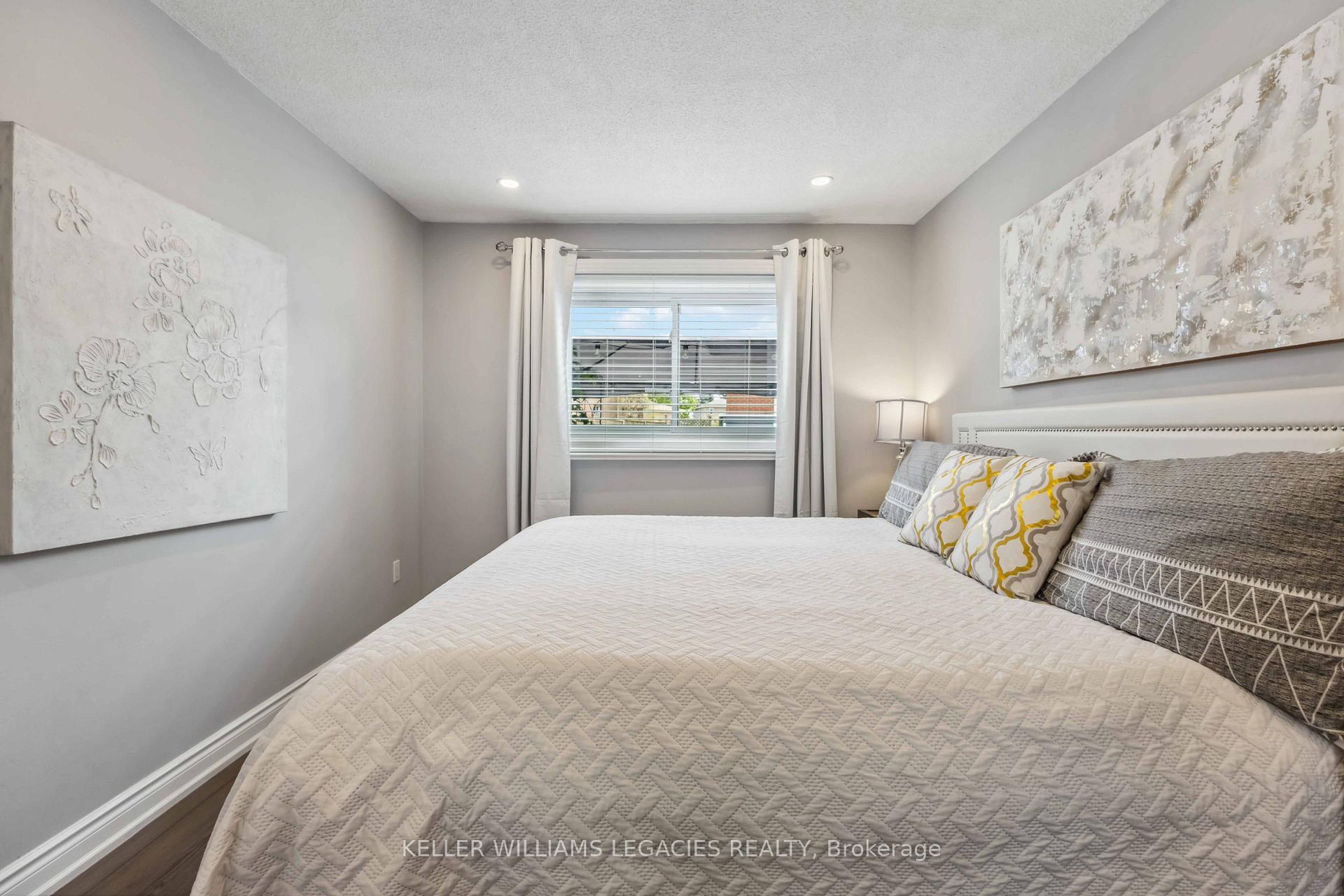Photo 27 of 99 Delaney Drive, Ajax, Central West — HOMEH