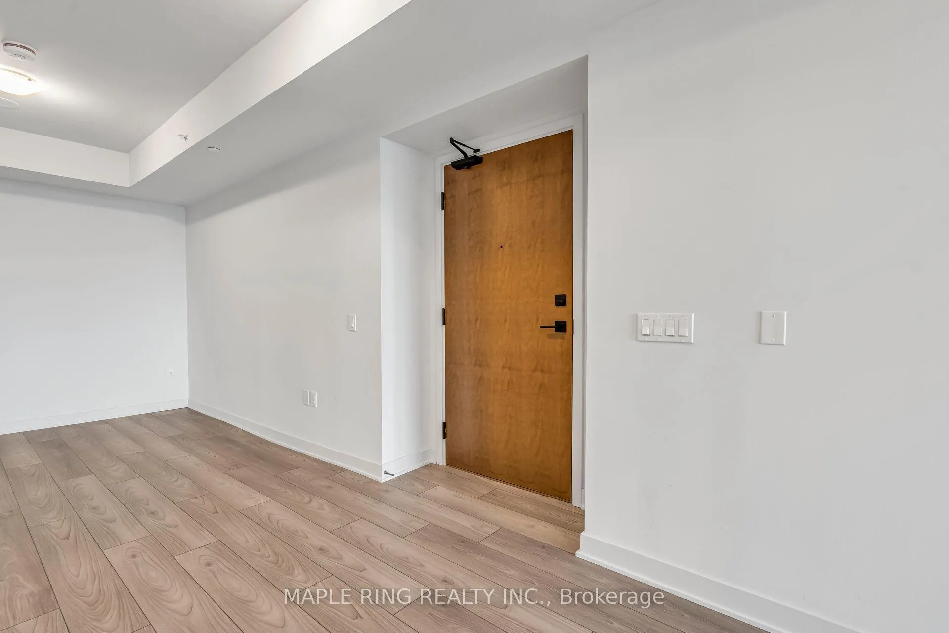Photo 8 of Unit 1313, 2920 Highway 7 Road, Vaughan, Concord — HOMEH