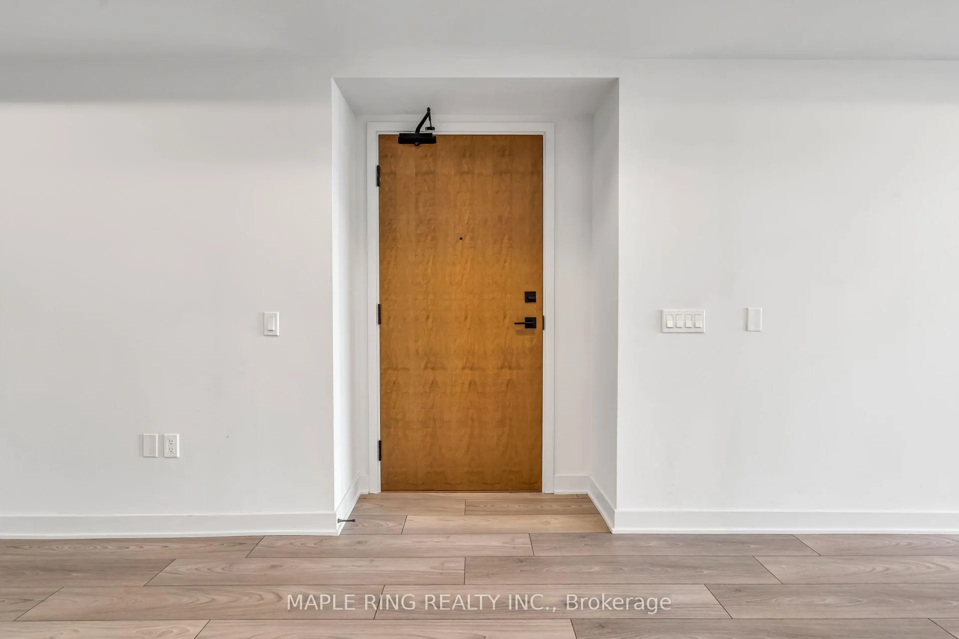 Photo 9 of Unit 1313, 2920 Highway 7 Road, Vaughan, Concord — HOMEH