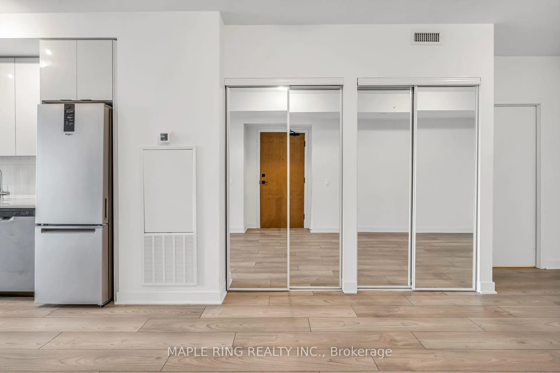 Photo 11 of Unit 1313, 2920 Highway 7 Road, Vaughan, Concord — HOMEH