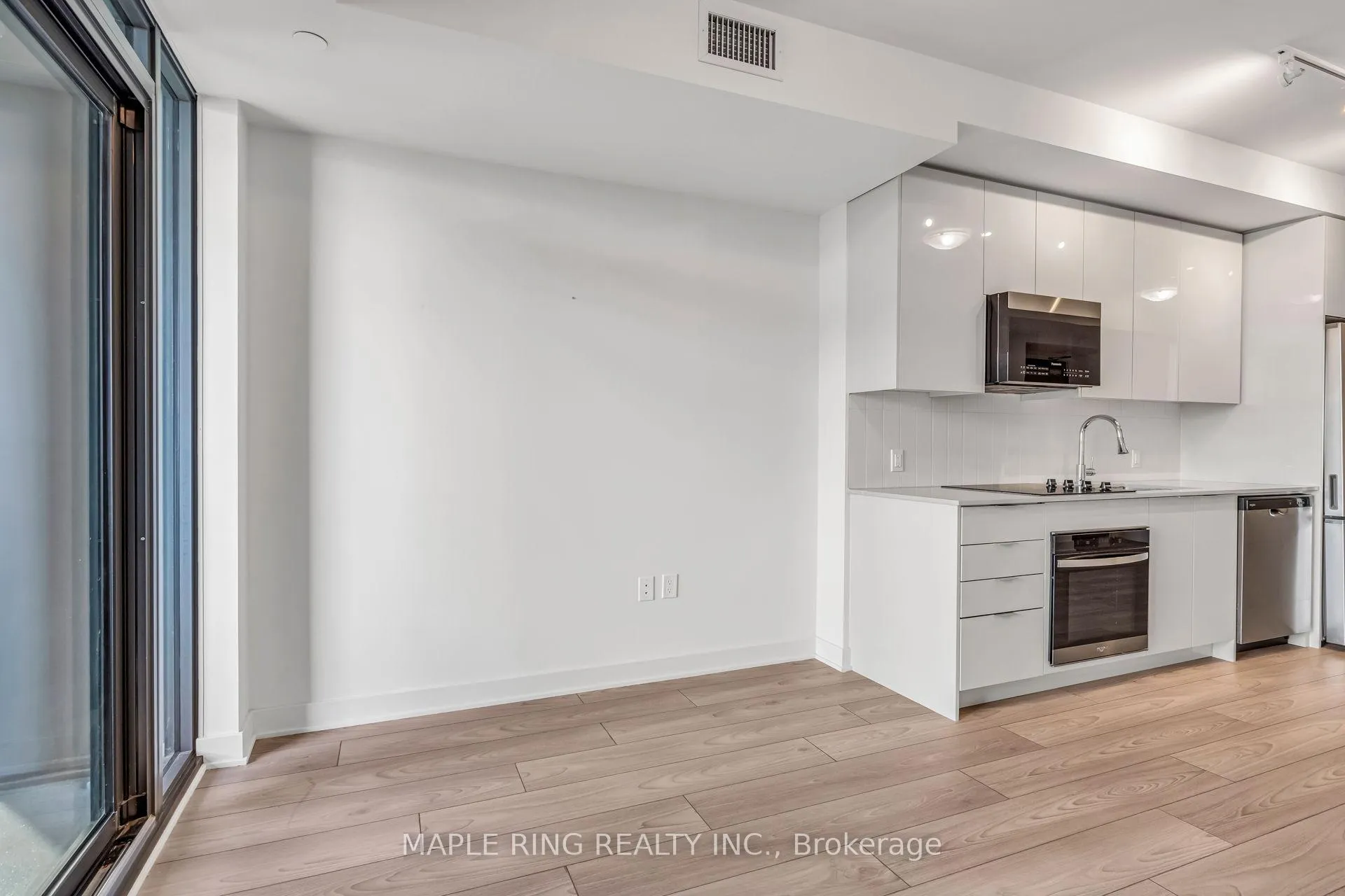 Photo 19 of Unit 1313, 2920 Highway 7 Road, Vaughan, Concord — HOMEH