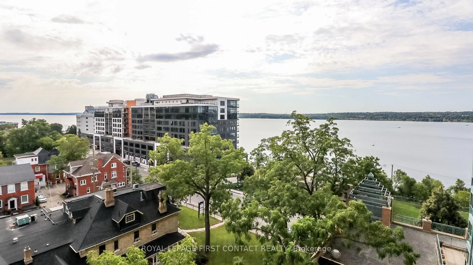 Photo 8 of Unit 811, 150 Dunlop Street E, Barrie, City Centre — HOMEH