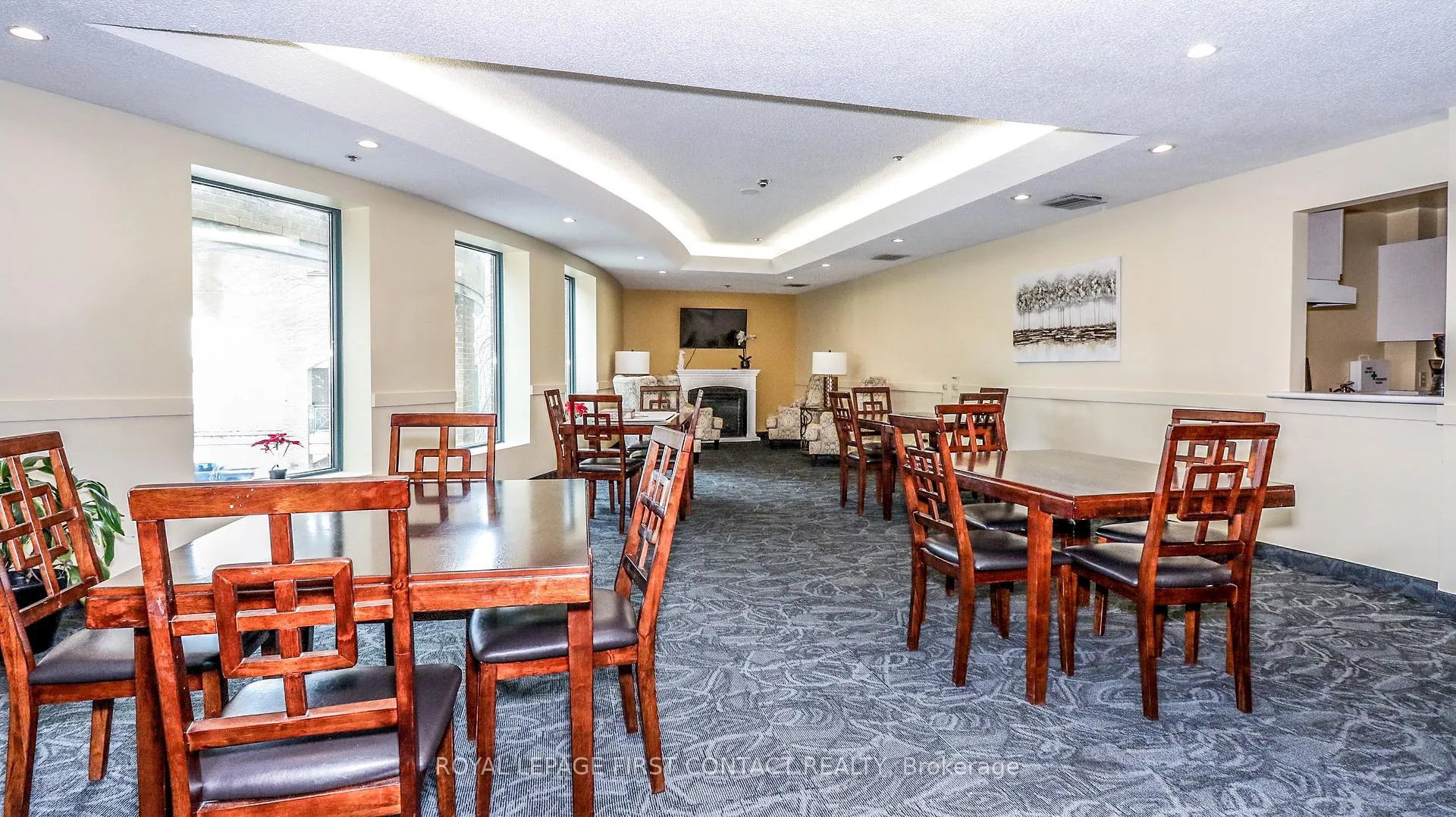 Photo 18 of Unit 811, 150 Dunlop Street E, Barrie, City Centre — HOMEH