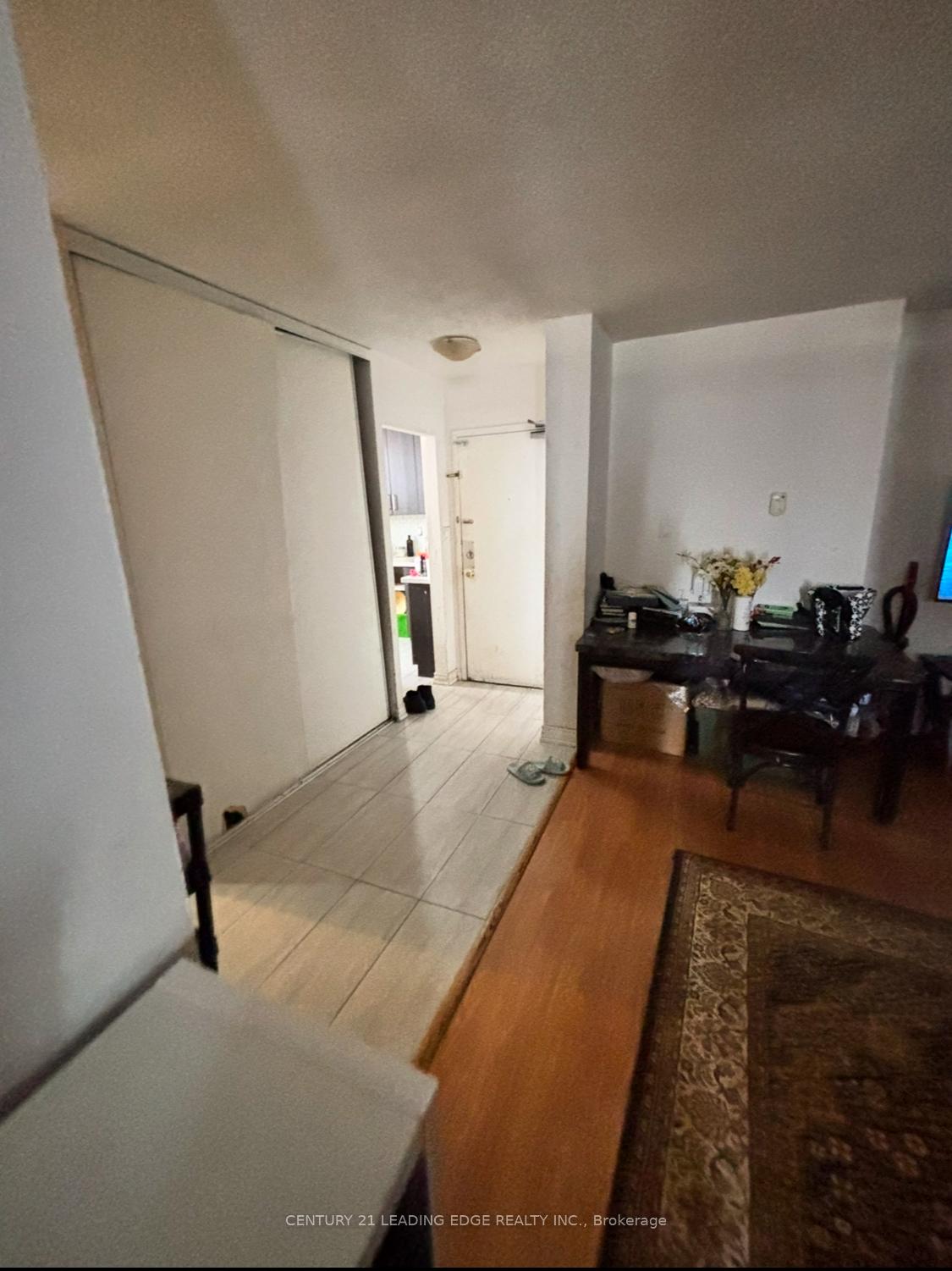Photo 3 of Unit 2208, 340 Dixon Road, Etobicoke, Kingsview Village-The Westway — HOMEH