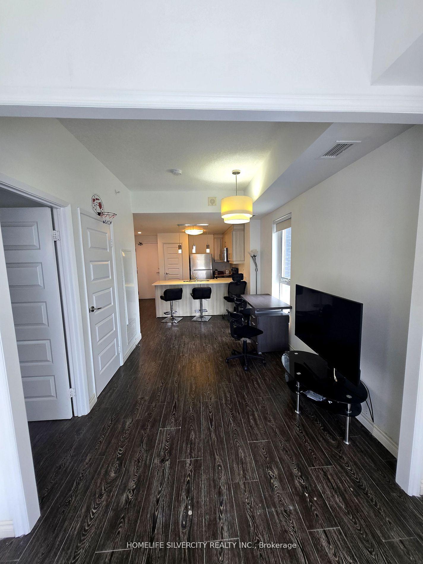 Photo 4 of Unit 905-Tower -1, 158 King Street, Waterloo — HOMEH