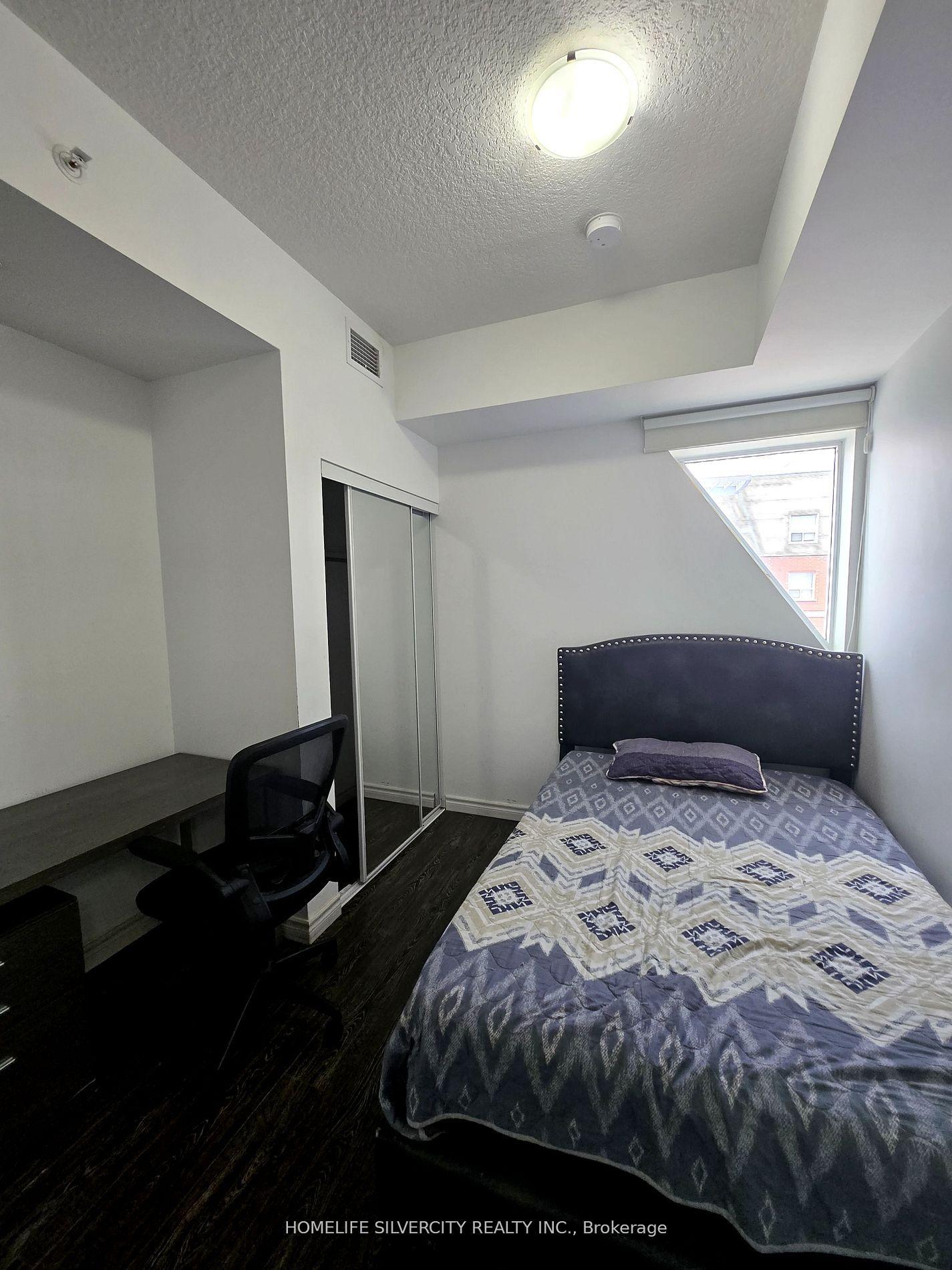 Photo 5 of Unit 905-Tower -1, 158 King Street, Waterloo — HOMEH