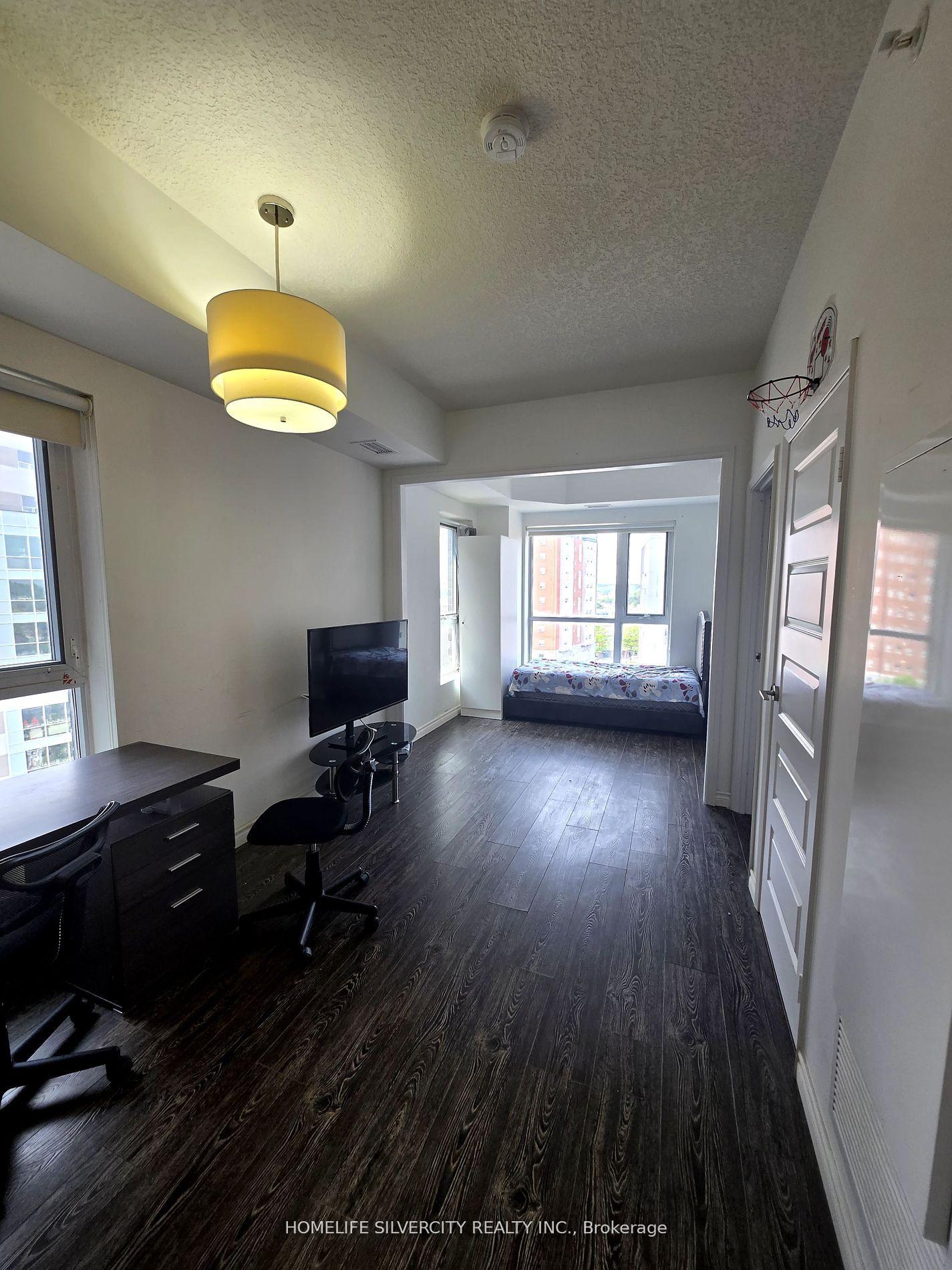 Photo 13 of Unit 905-Tower -1, 158 King Street, Waterloo — HOMEH