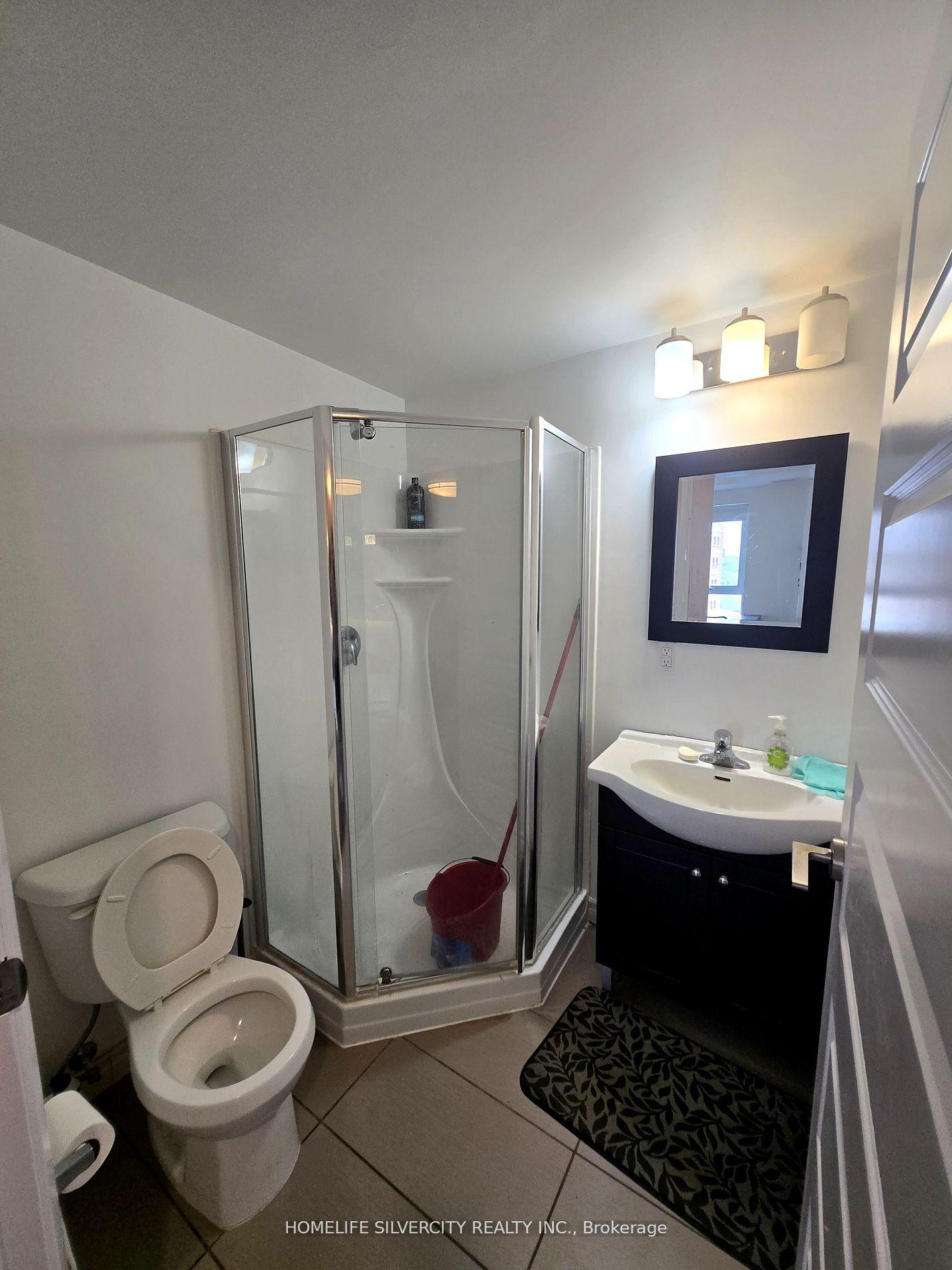 Photo 16 of Unit 905-Tower -1, 158 King Street, Waterloo — HOMEH