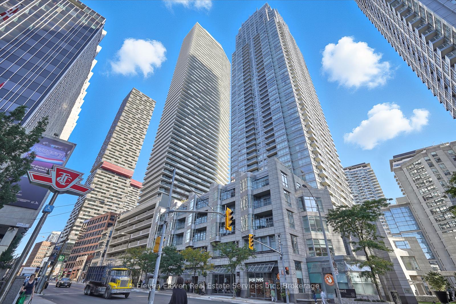 Front of Unit 2009, 2221 Yonge Street
