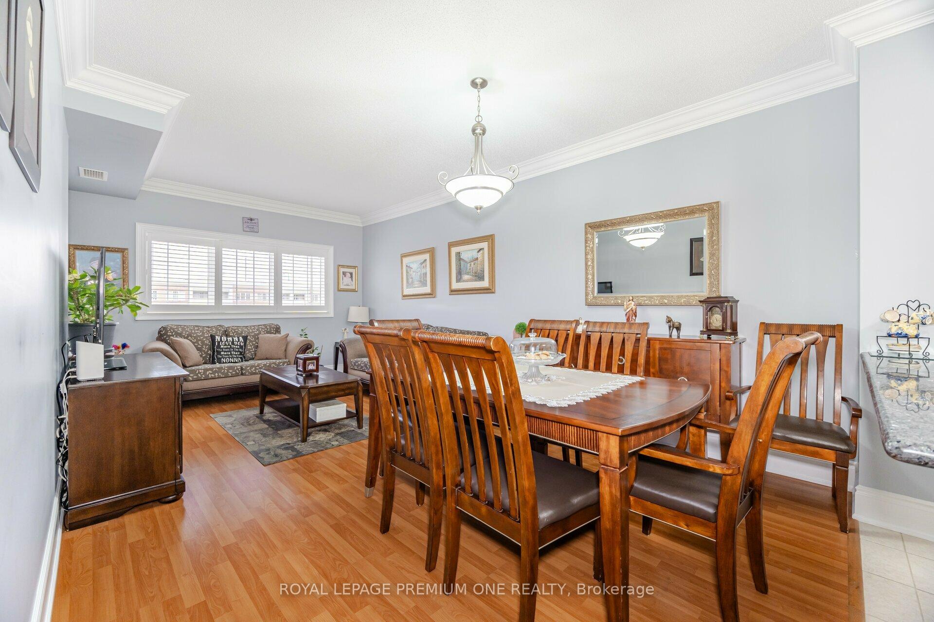 Photo 17 of Unit 210, 9451 Jane Street, Vaughan, Maple — HOMEH