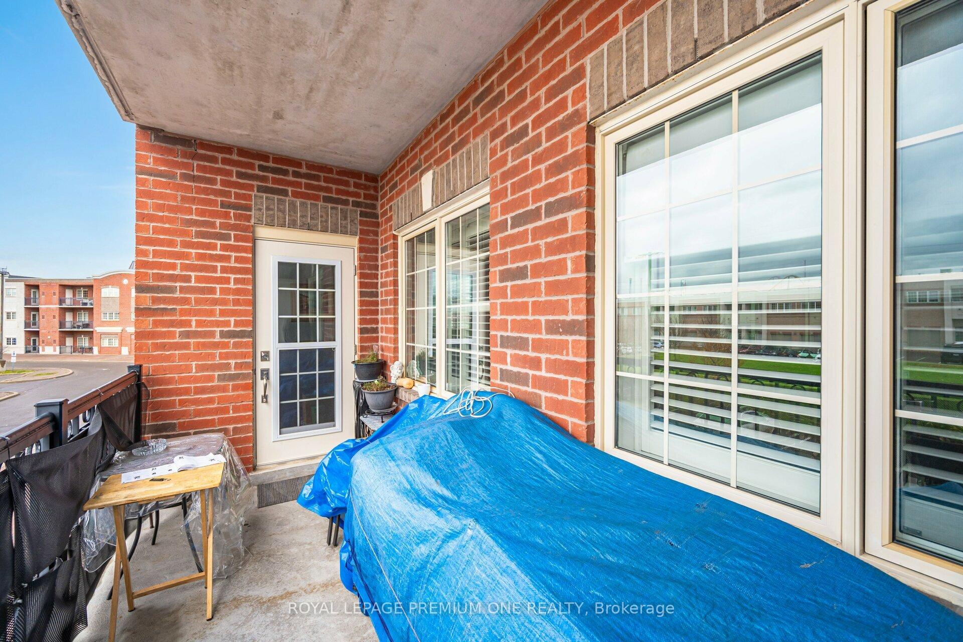 Photo 31 of Unit 210, 9451 Jane Street, Vaughan, Maple — HOMEH