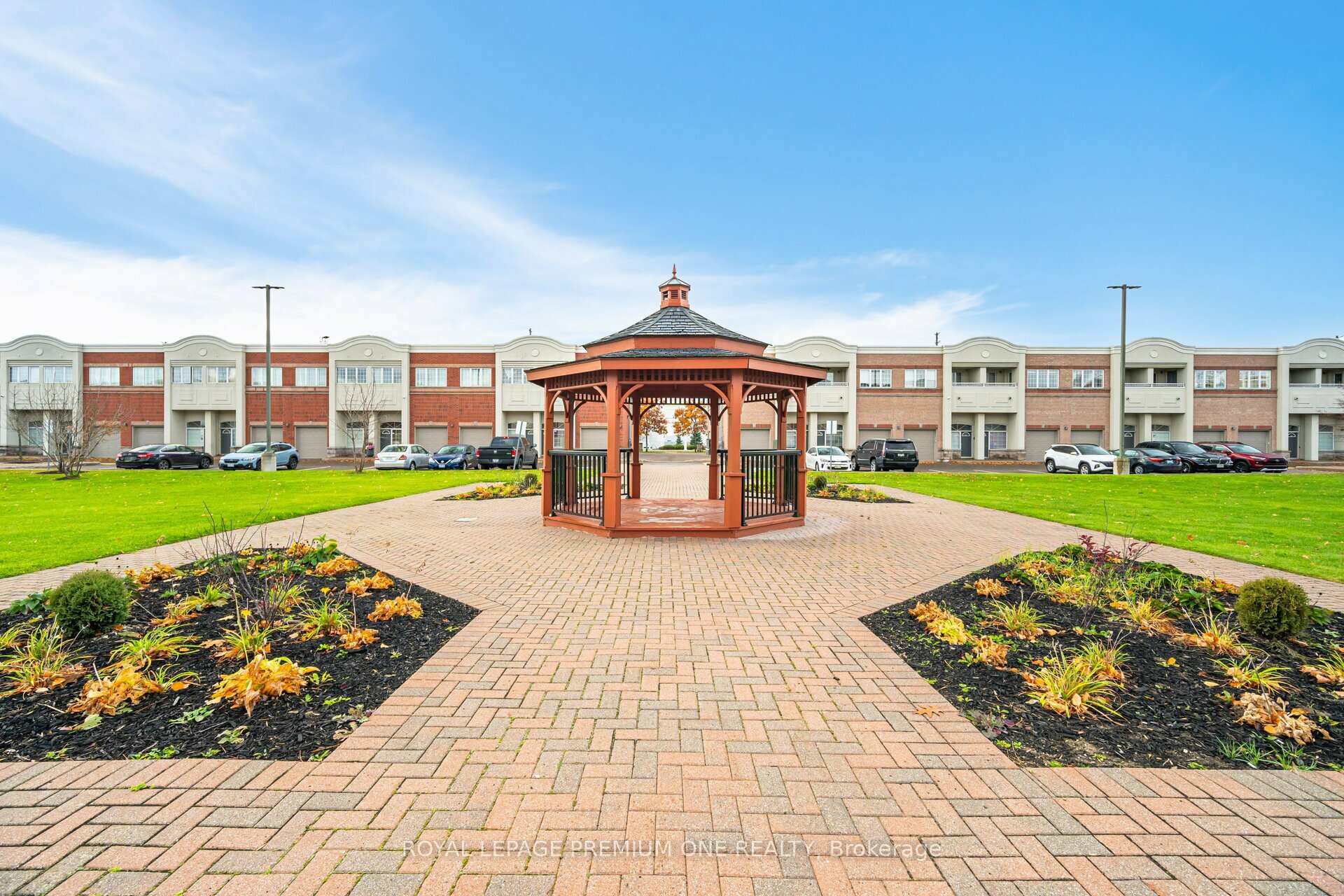 Photo 38 of Unit 210, 9451 Jane Street, Vaughan, Maple — HOMEH