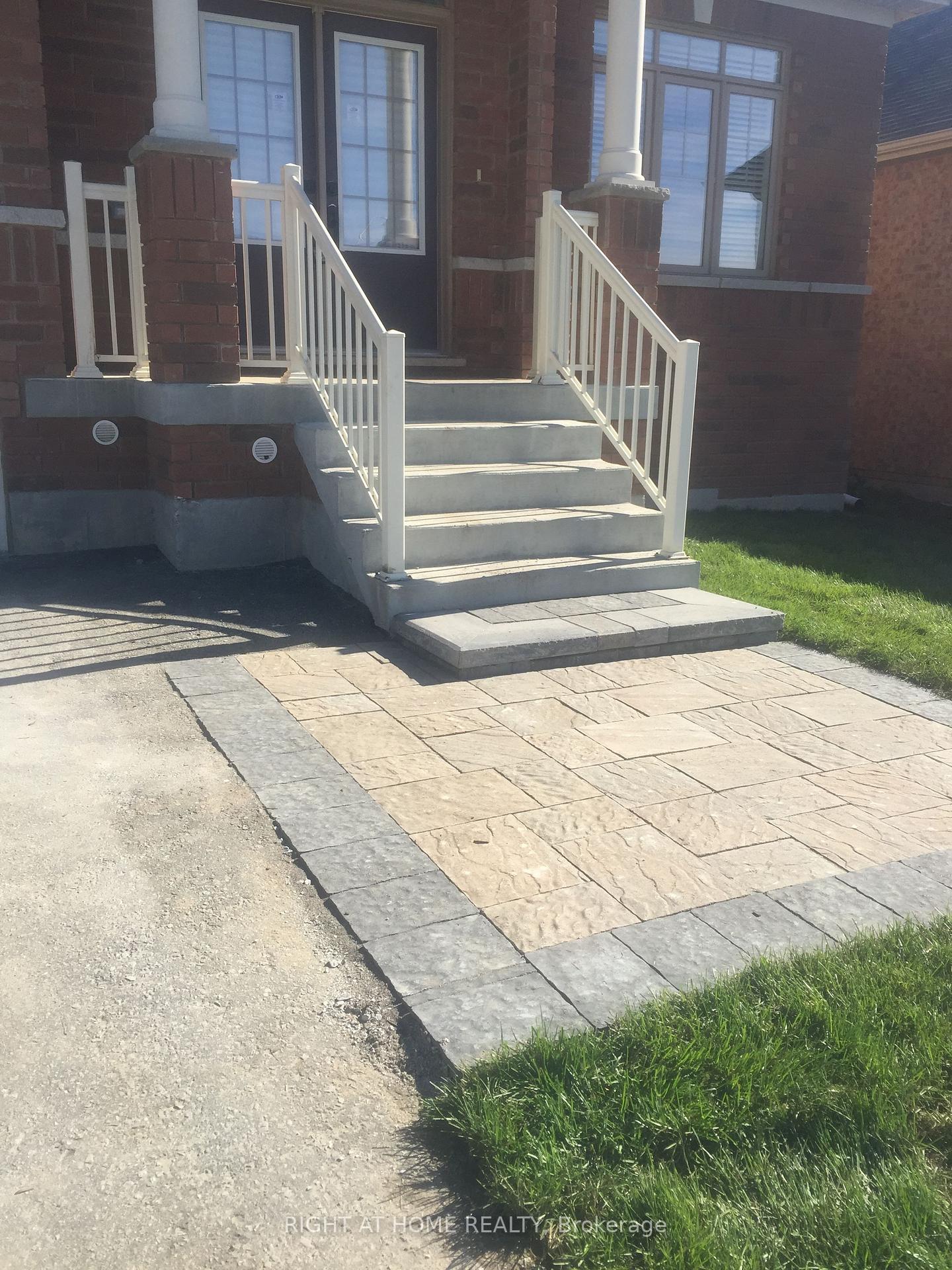 Photo 15 of 262 Kozlov Street, Barrie, West Bayfield — HOMEH