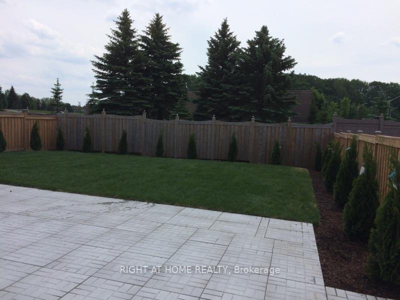 Photo 21 of 262 Kozlov Street, Barrie, West Bayfield — HOMEH