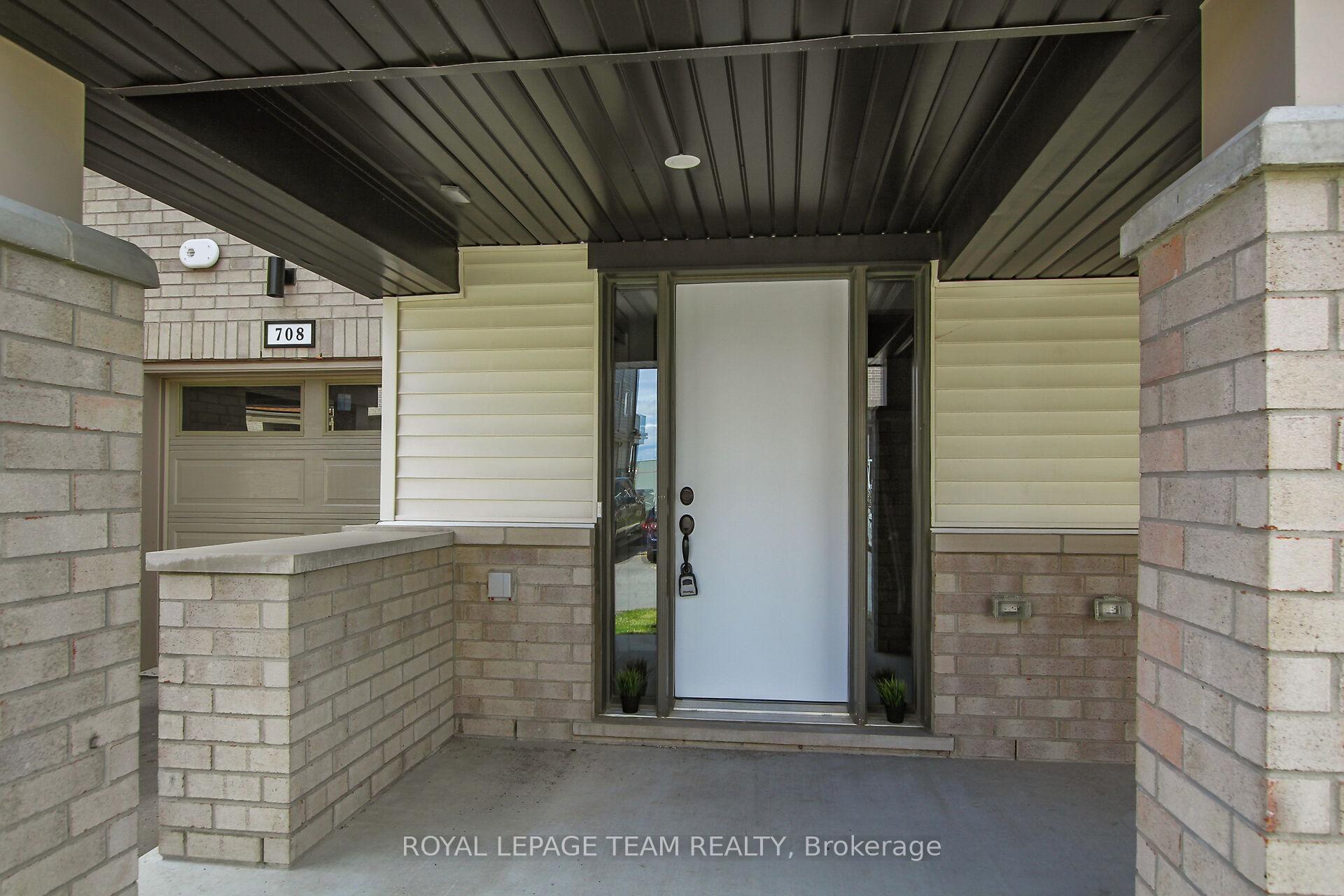 Photo 7 of 708 Chromite Private, Ottawa, Barrhaven - Heritage Park — HOMEH