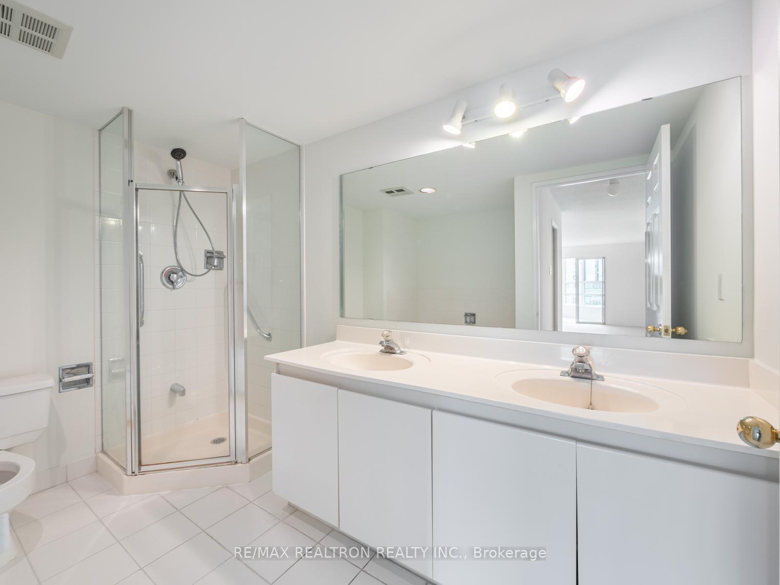 Photo 14 of Unit 1005, 7905 Bayview Avenue, Markham, Aileen-Willowbrook — HOMEH