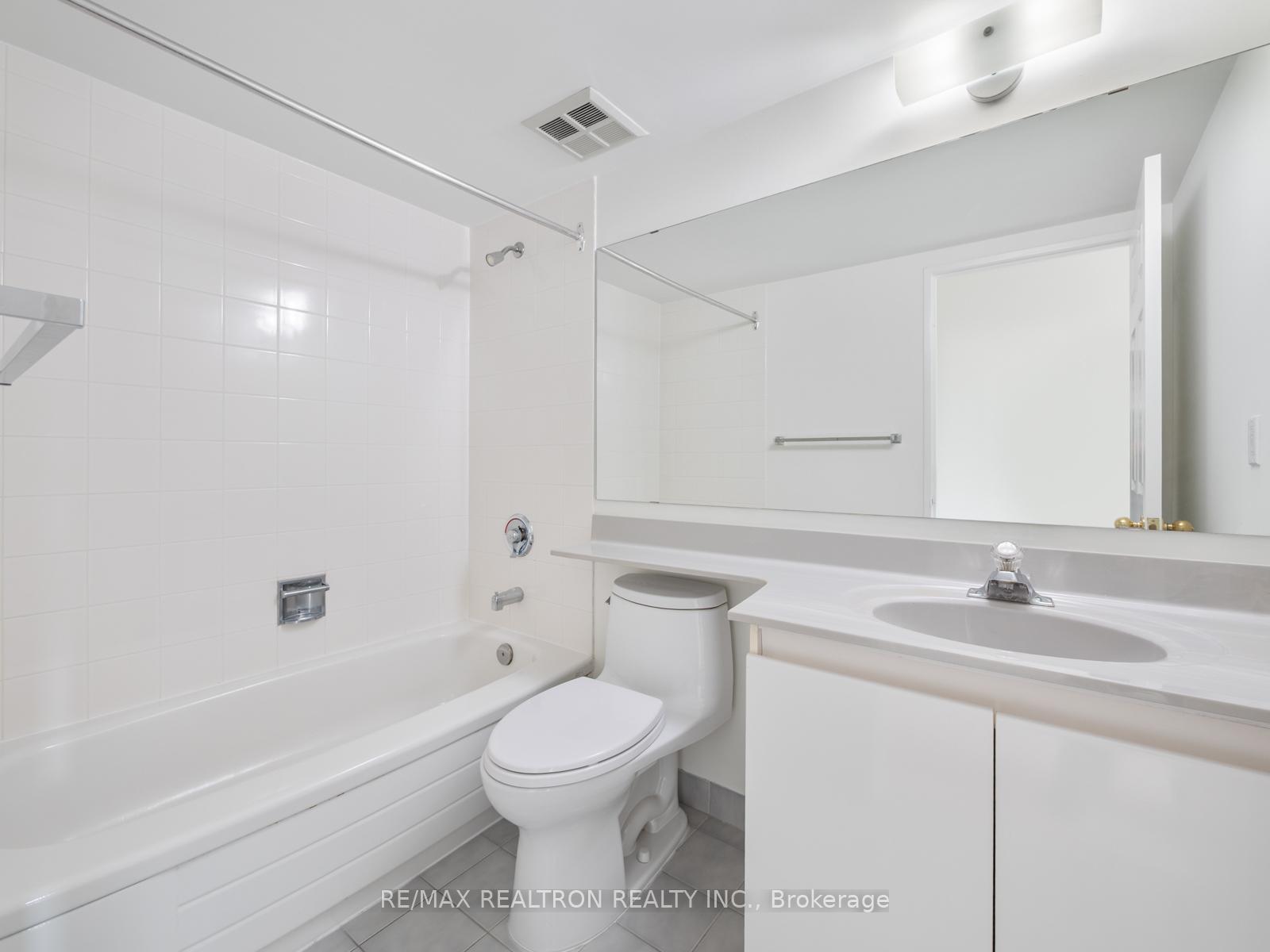 Photo 20 of Unit 1005, 7905 Bayview Avenue, Markham, Aileen-Willowbrook — HOMEH