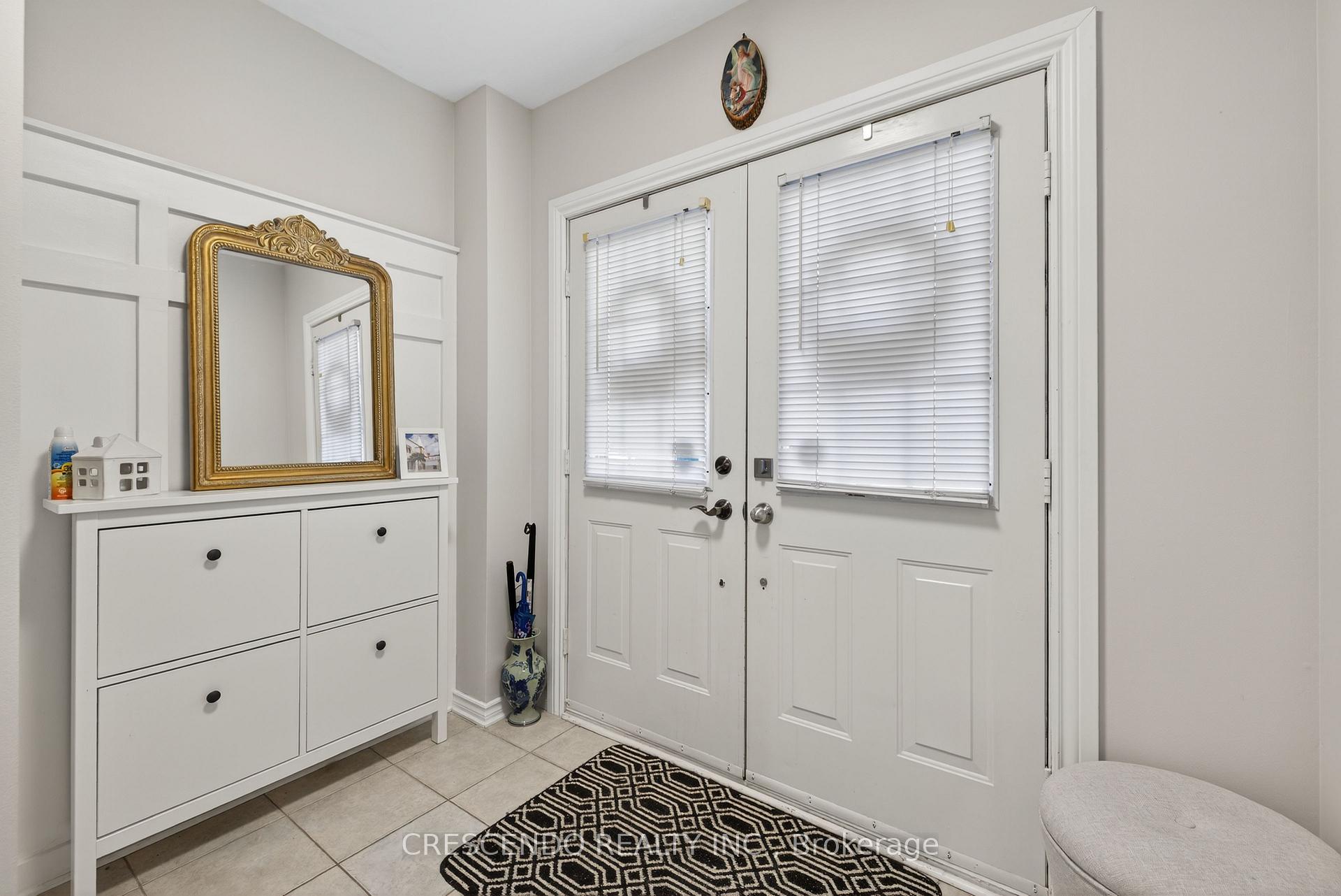Photo 4 of 47 Frank Johnston Road, Caledon, Bolton West — HOMEH