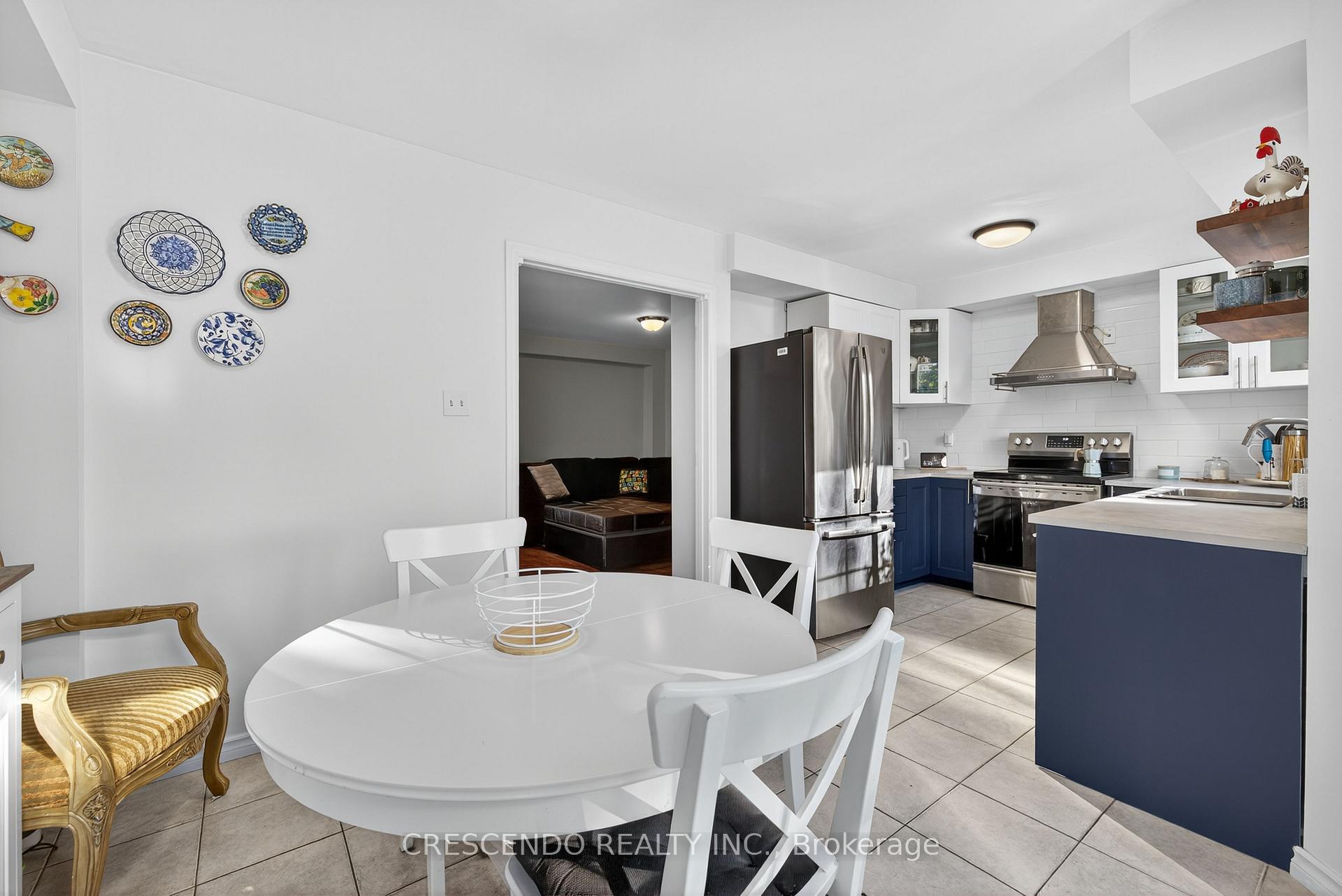 Photo 12 of 47 Frank Johnston Road, Caledon, Bolton West — HOMEH