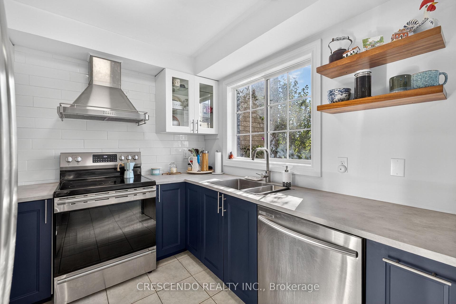 Photo 15 of 47 Frank Johnston Road, Caledon, Bolton West — HOMEH