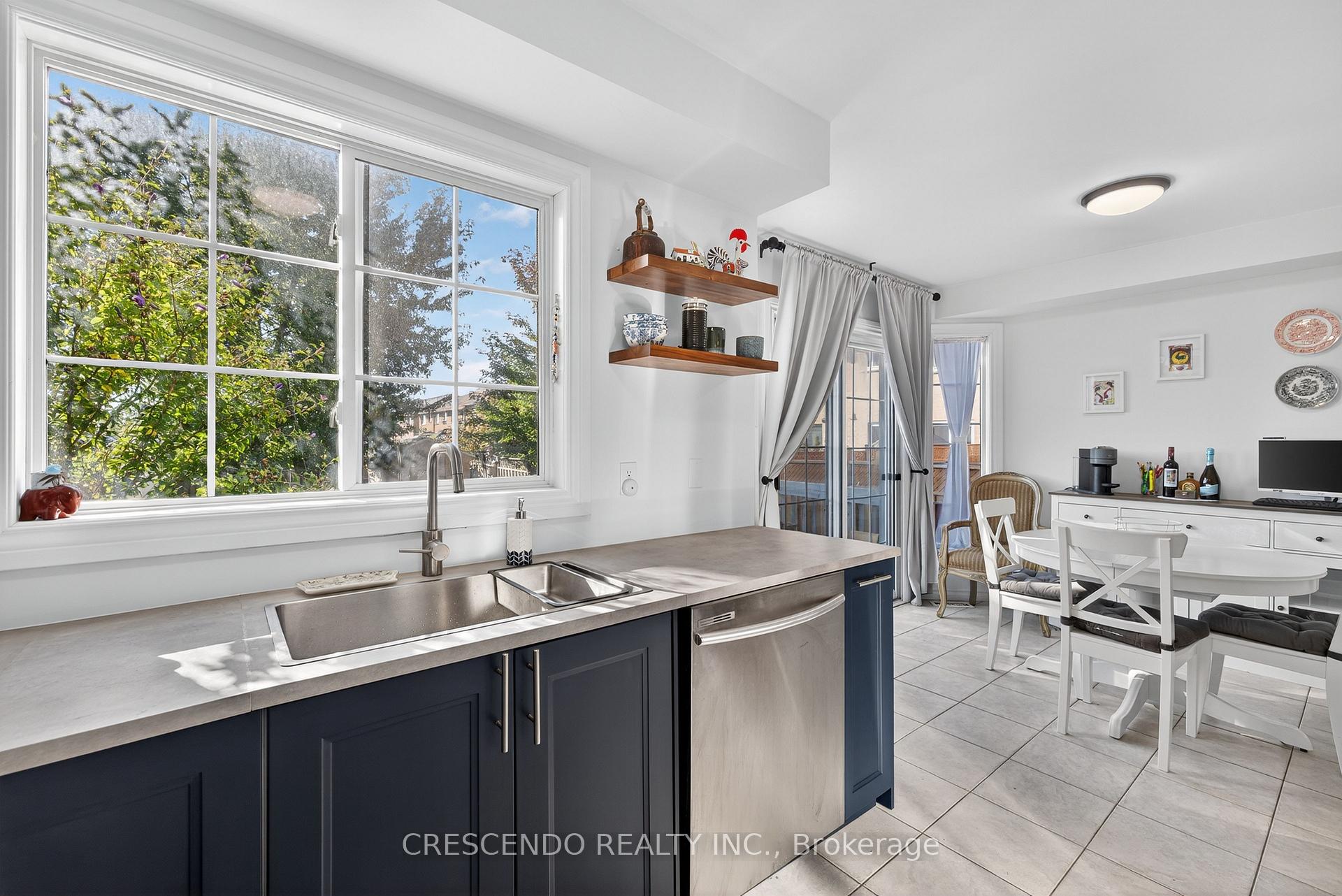 Photo 16 of 47 Frank Johnston Road, Caledon, Bolton West — HOMEH