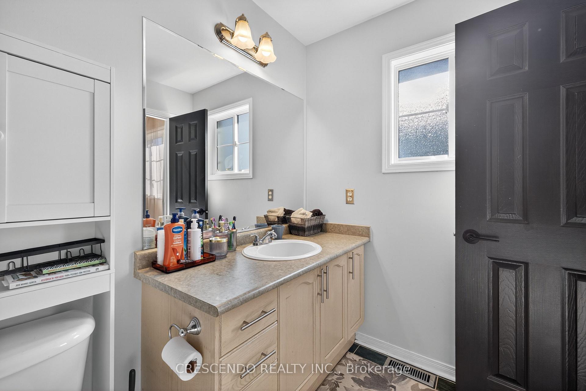 Photo 30 of 47 Frank Johnston Road, Caledon, Bolton West — HOMEH