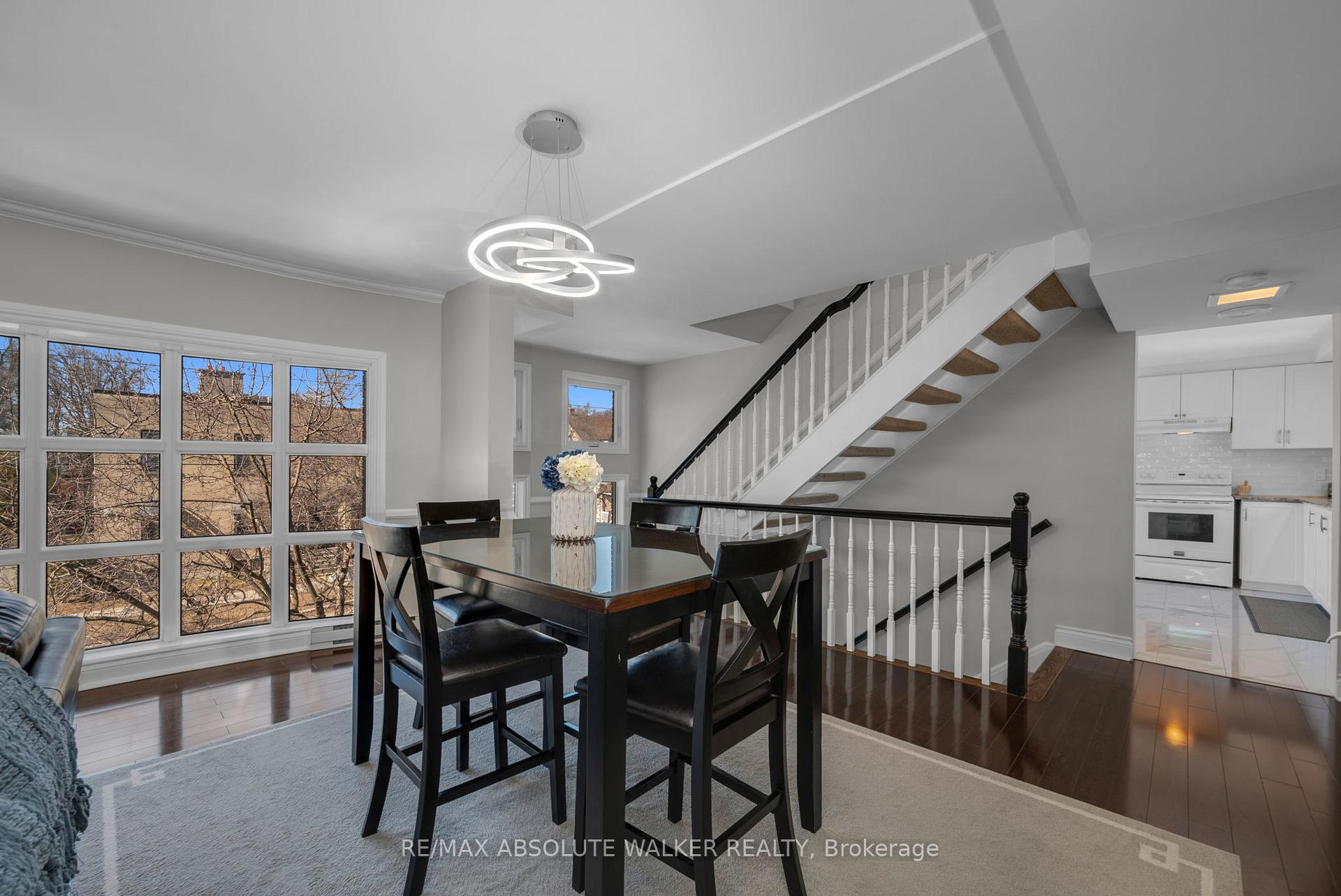 Photo 6 of Unit 10, 292 Laurier Avenue E, Ottawa, Sandy Hill — HOMEH
