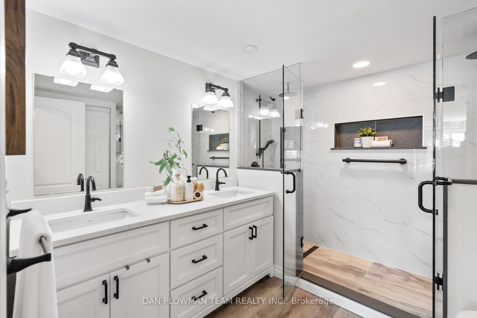 Photo 25 of Unit 609, 712 Rossland Road E, Whitby, Pringle Creek — HOMEH