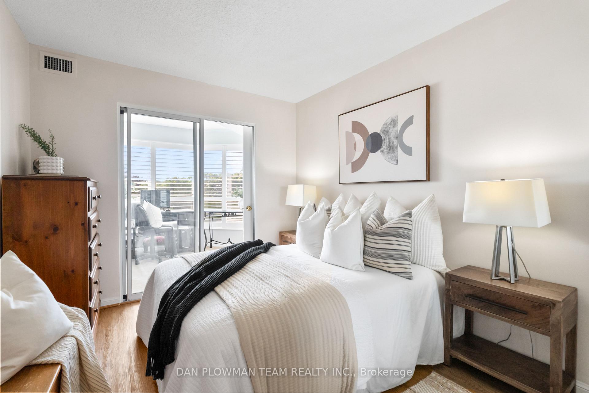 Photo 28 of Unit 609, 712 Rossland Road E, Whitby, Pringle Creek — HOMEH
