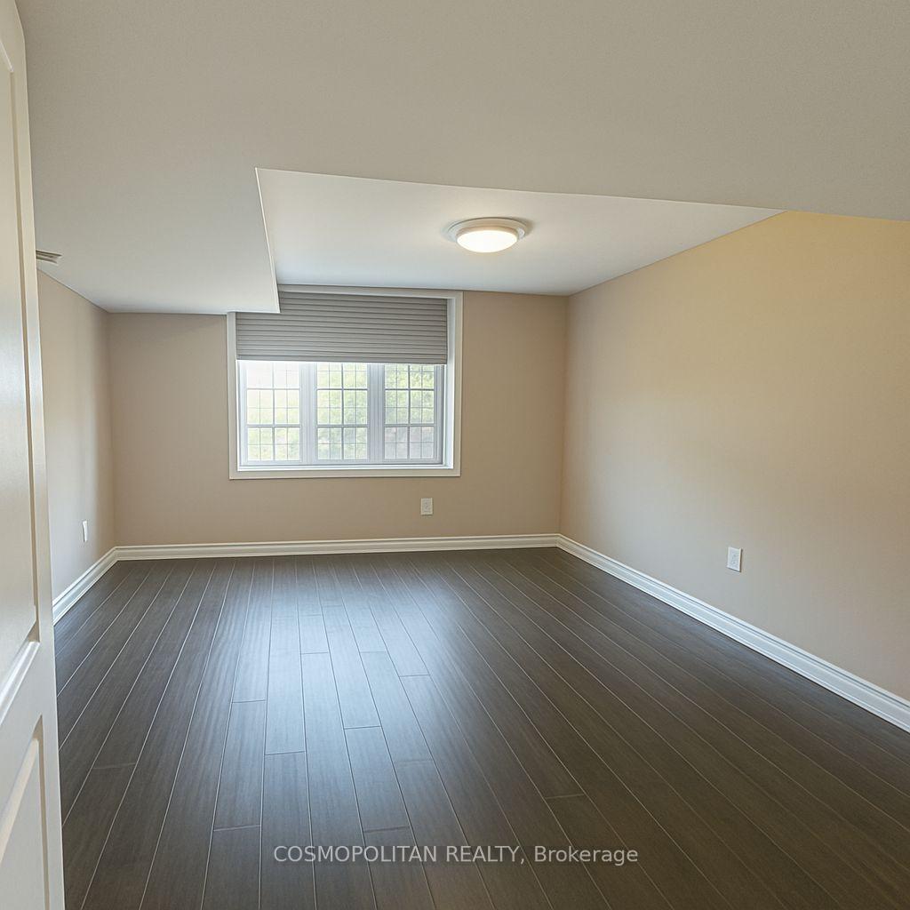 Photo 4 of 31 Atchison Drive, Caledon, Caledon East — HOMEH