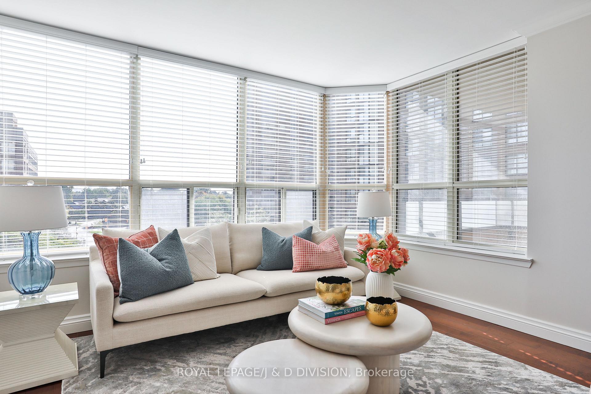 Photo 4 of Unit 515, 268 Ridley Boulevard, Toronto, Bedford Park-Nortown — HOMEH