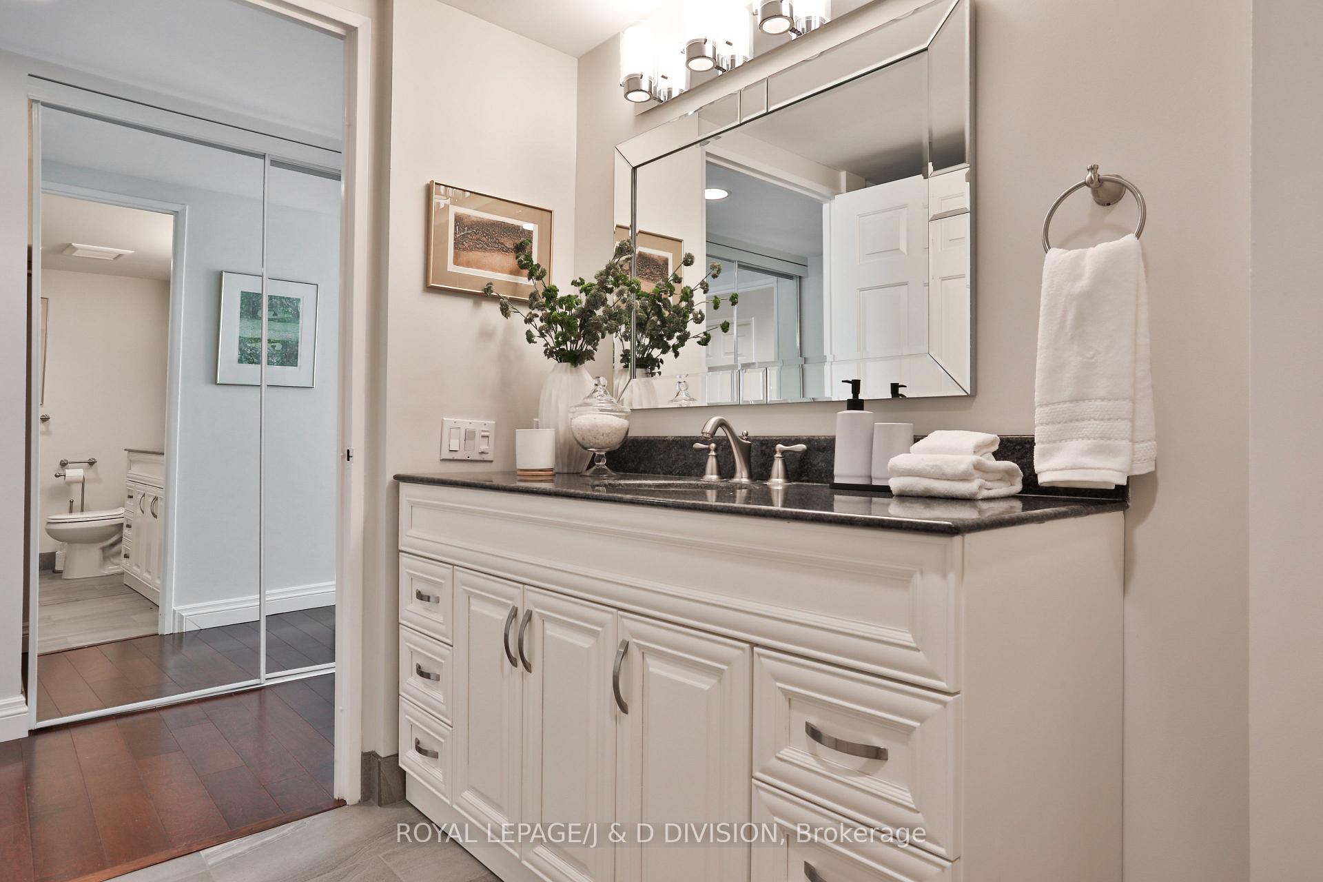 Photo 32 of Unit 515, 268 Ridley Boulevard, Toronto, Bedford Park-Nortown — HOMEH