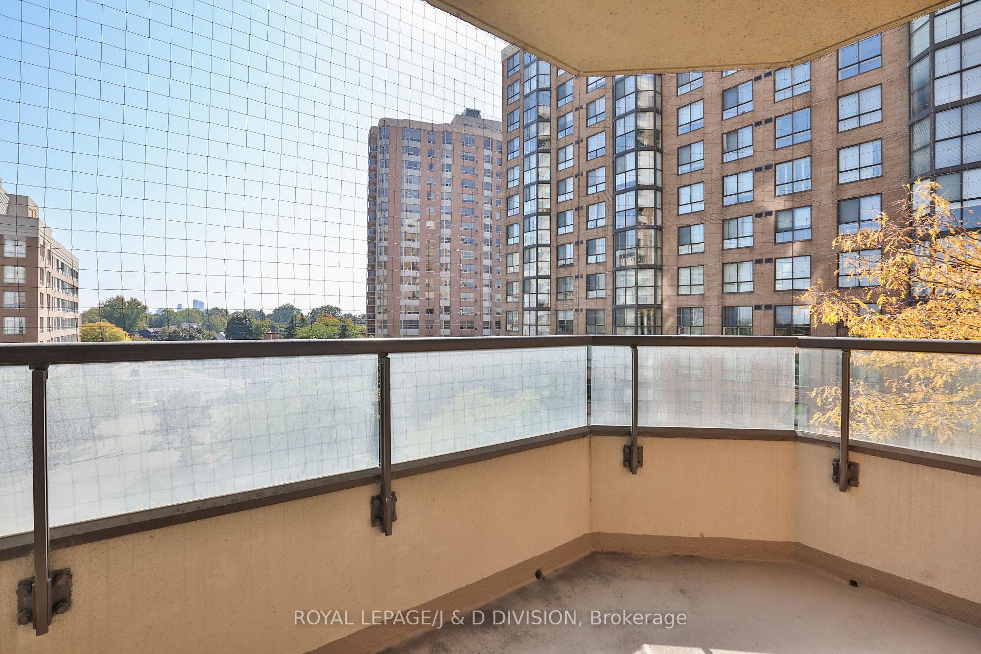 Photo 37 of Unit 515, 268 Ridley Boulevard, Toronto, Bedford Park-Nortown — HOMEH