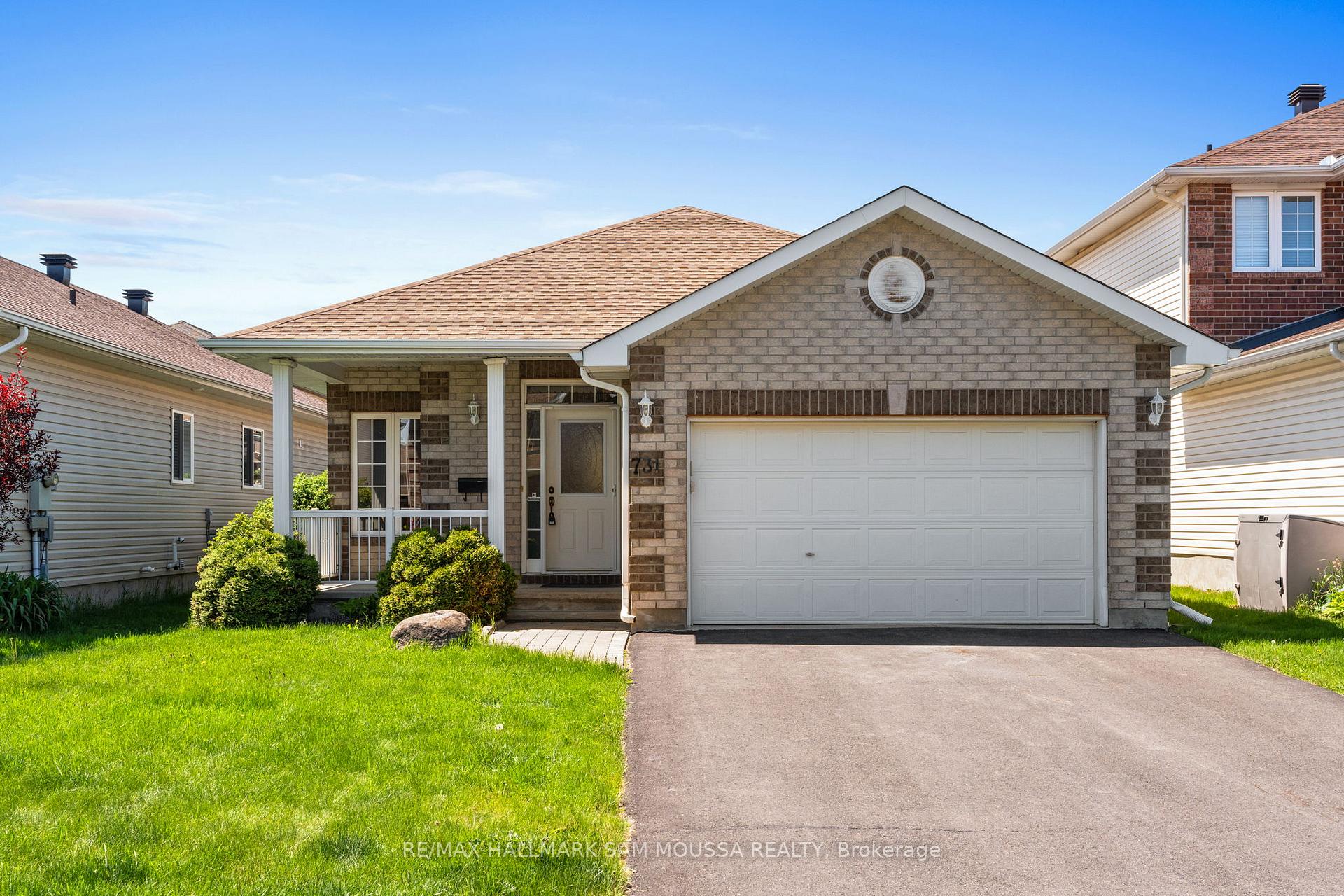 Photo 1 of 731 Vermillion Drive, Ottawa, Riverside South/Gloucester Glen — HOMEH