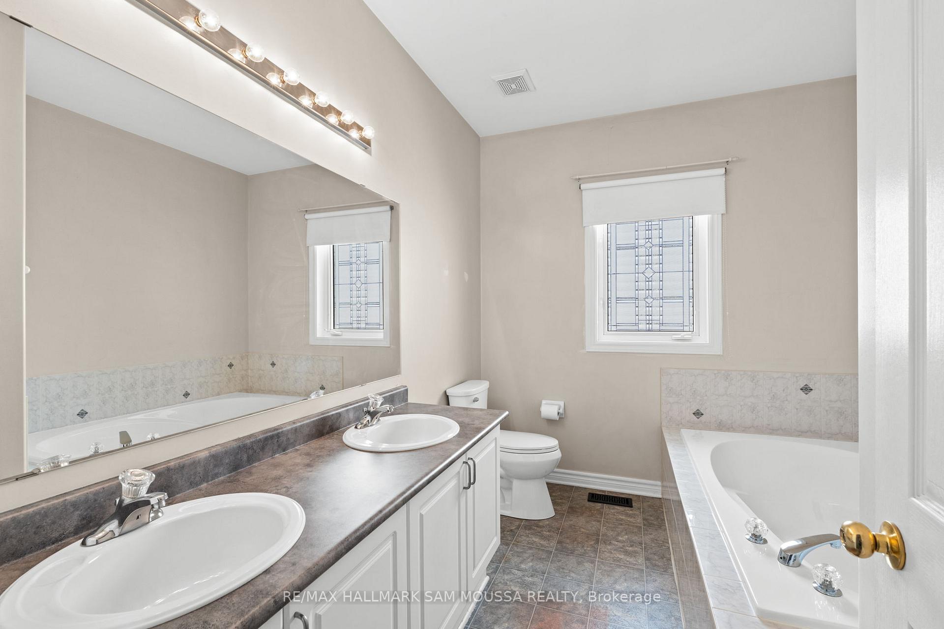 Photo 20 of 731 Vermillion Drive, Ottawa, Riverside South/Gloucester Glen — HOMEH