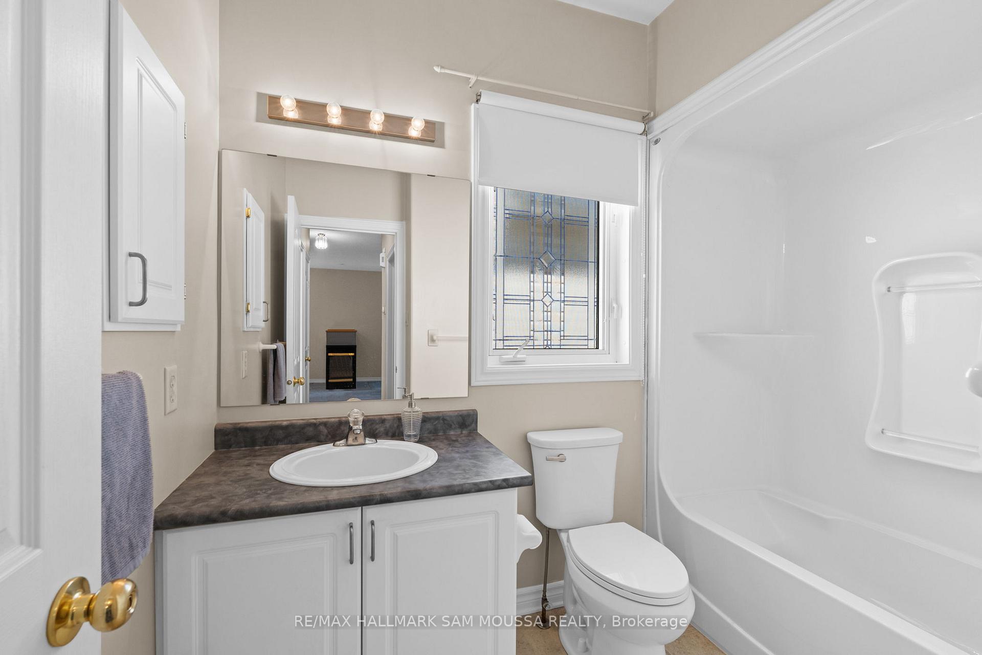 Photo 25 of 731 Vermillion Drive, Ottawa, Riverside South/Gloucester Glen — HOMEH